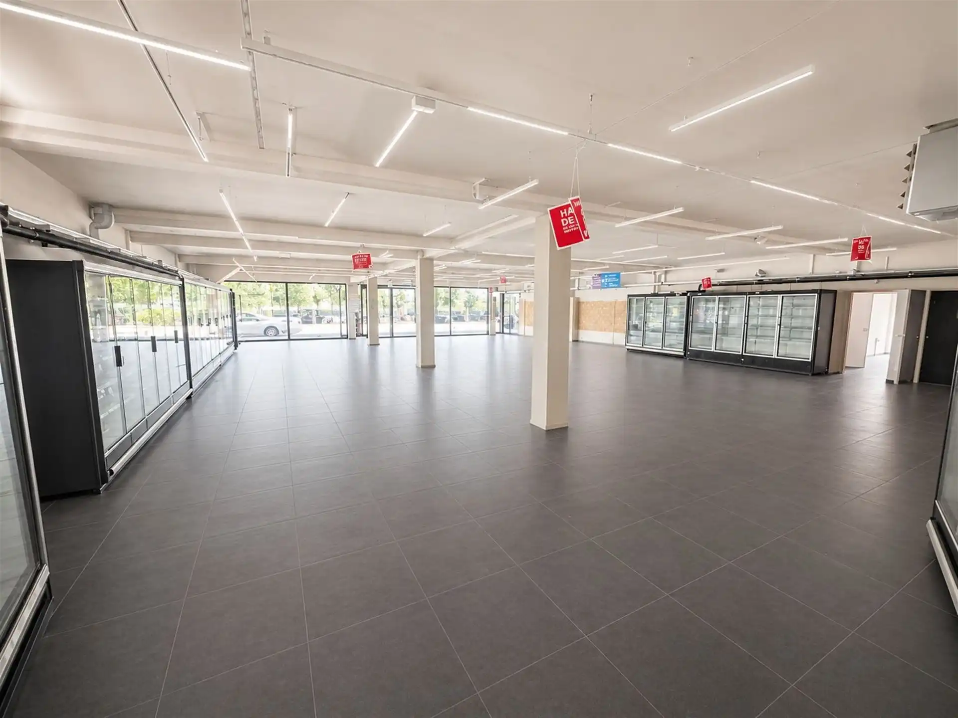  Opvallend handelspand op commerciële toplocatie in hartje Aalst! foto 7