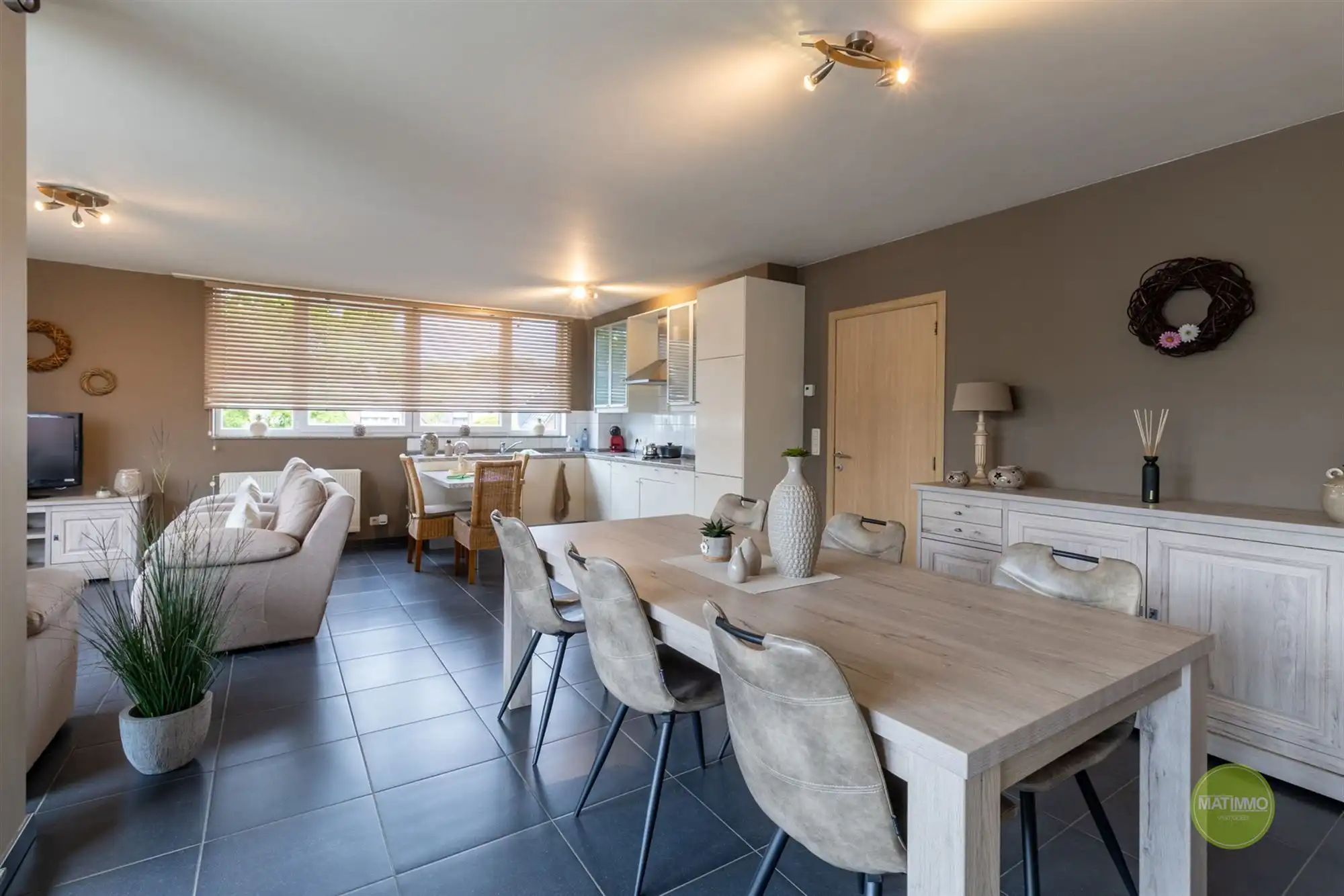 Opbrengsteigendom met 6 appartementen in Balen foto 34