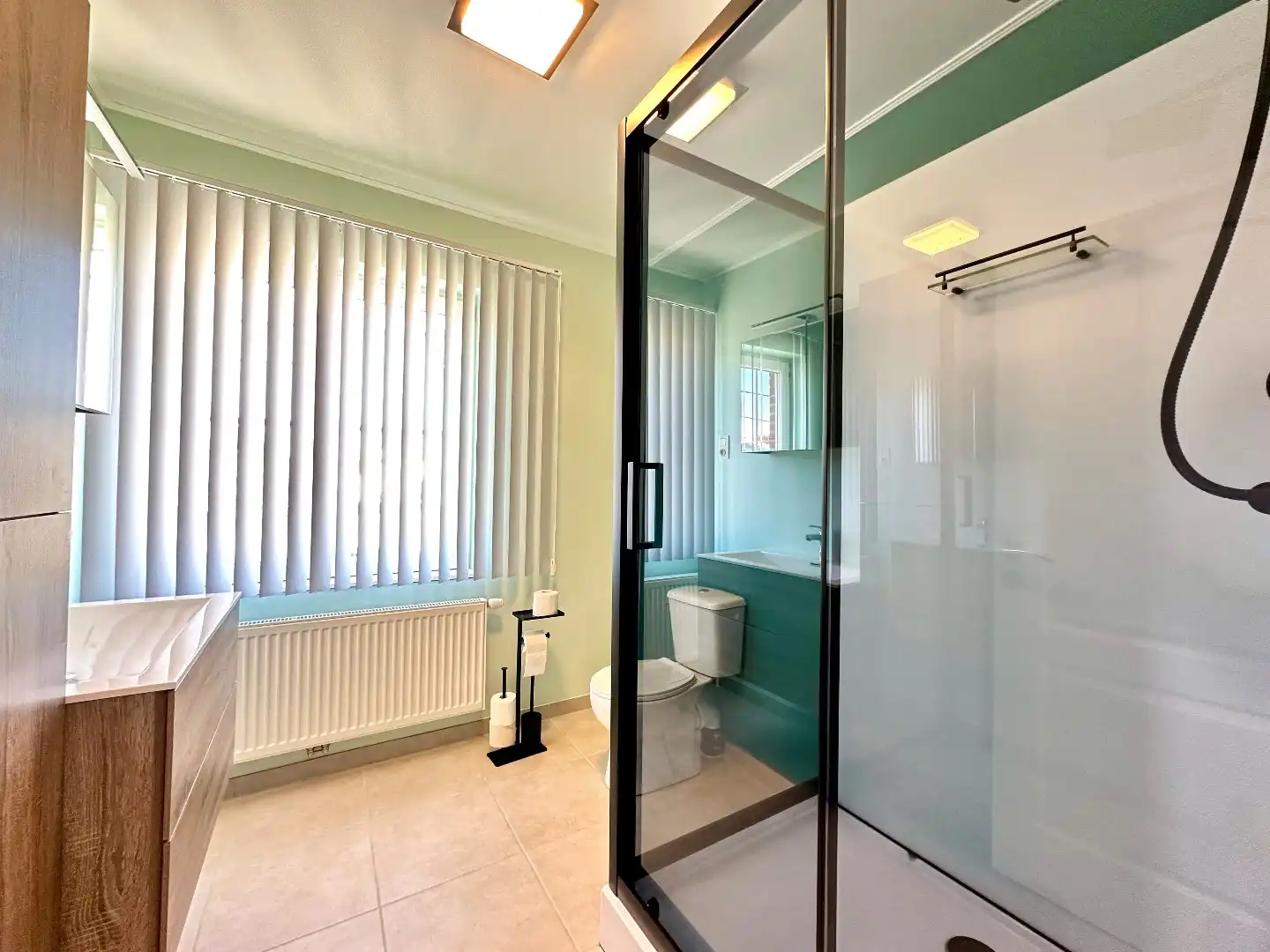 Ruime en gerenoveerde gezinswoning met 3 slaapkamers en veel comfort foto 22