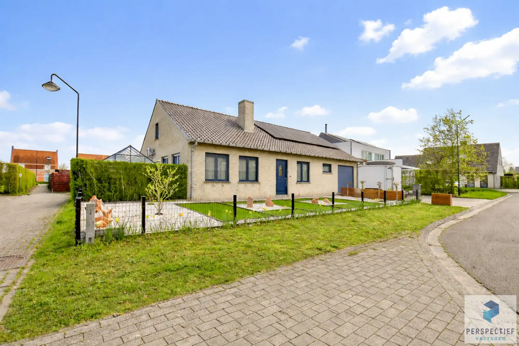 BEZOEKMOMENT ZATERDAG 23/05 VAN 9U TOT 11U | UITSTEKEND GELEGEN GELIJKVLOERSE WONING foto 21
