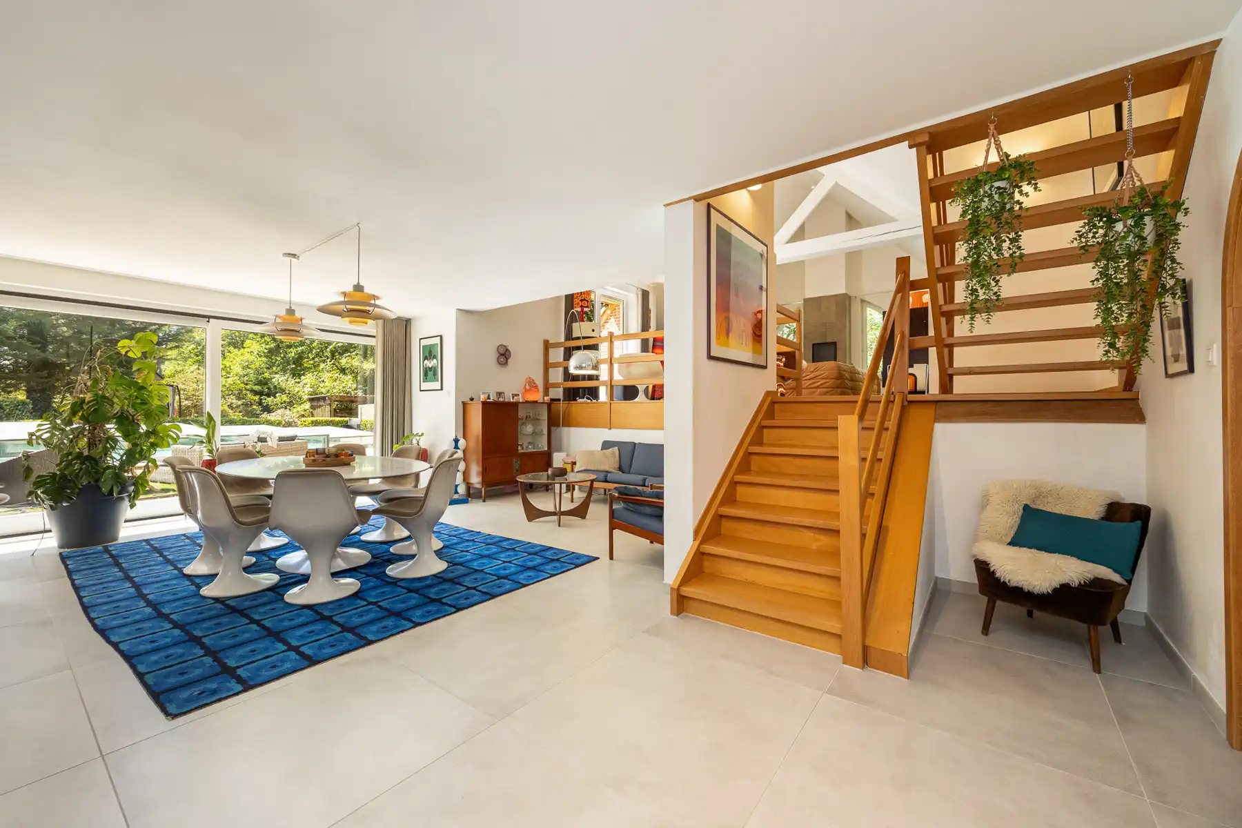 Gerenoveerde villa met 6 slpk, praktijk, zwembad op 1.867m² foto 6
