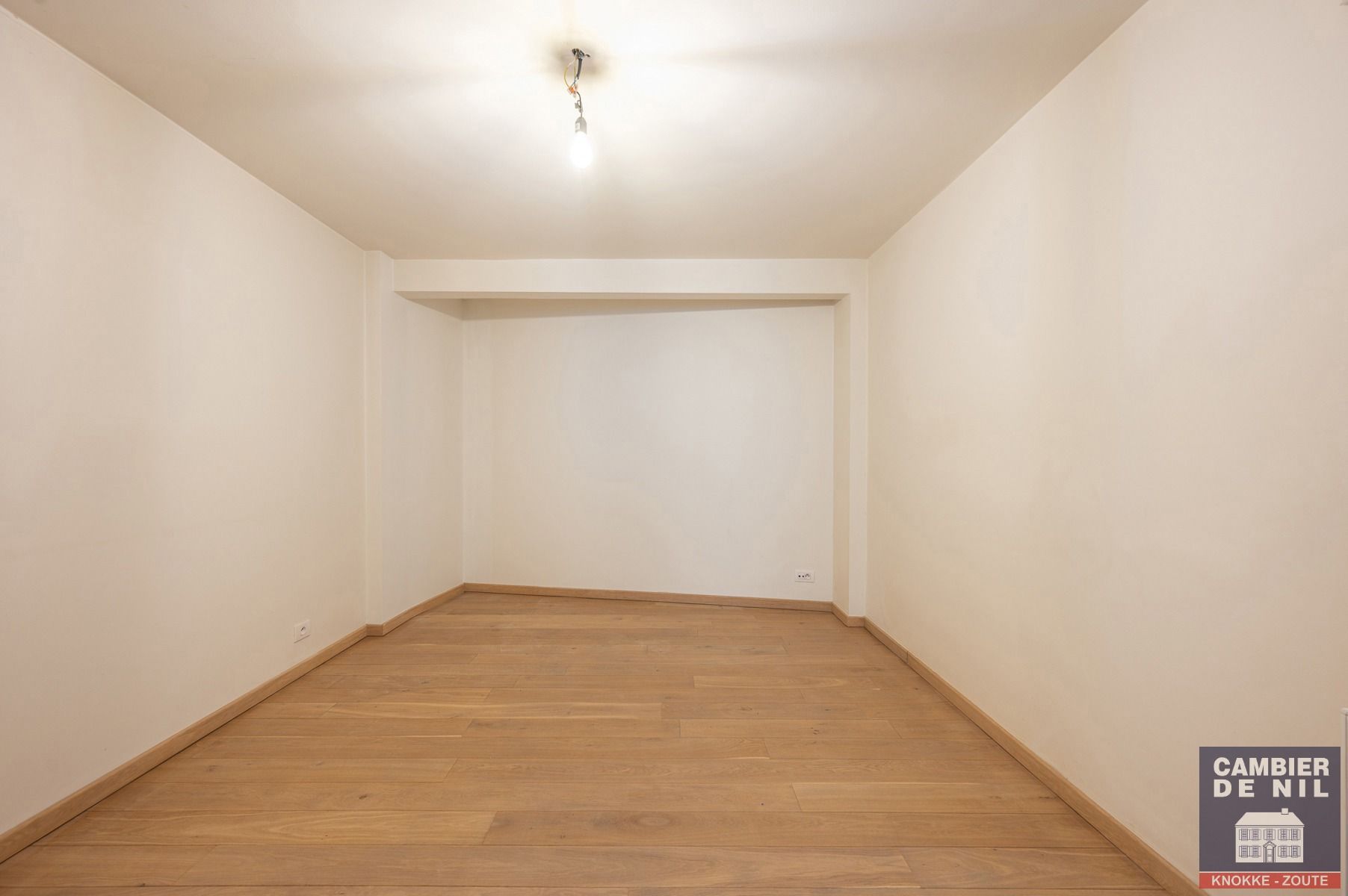 Ongemeubeld, ruim 3 SK-appartement op de Lippenslaan  foto 17