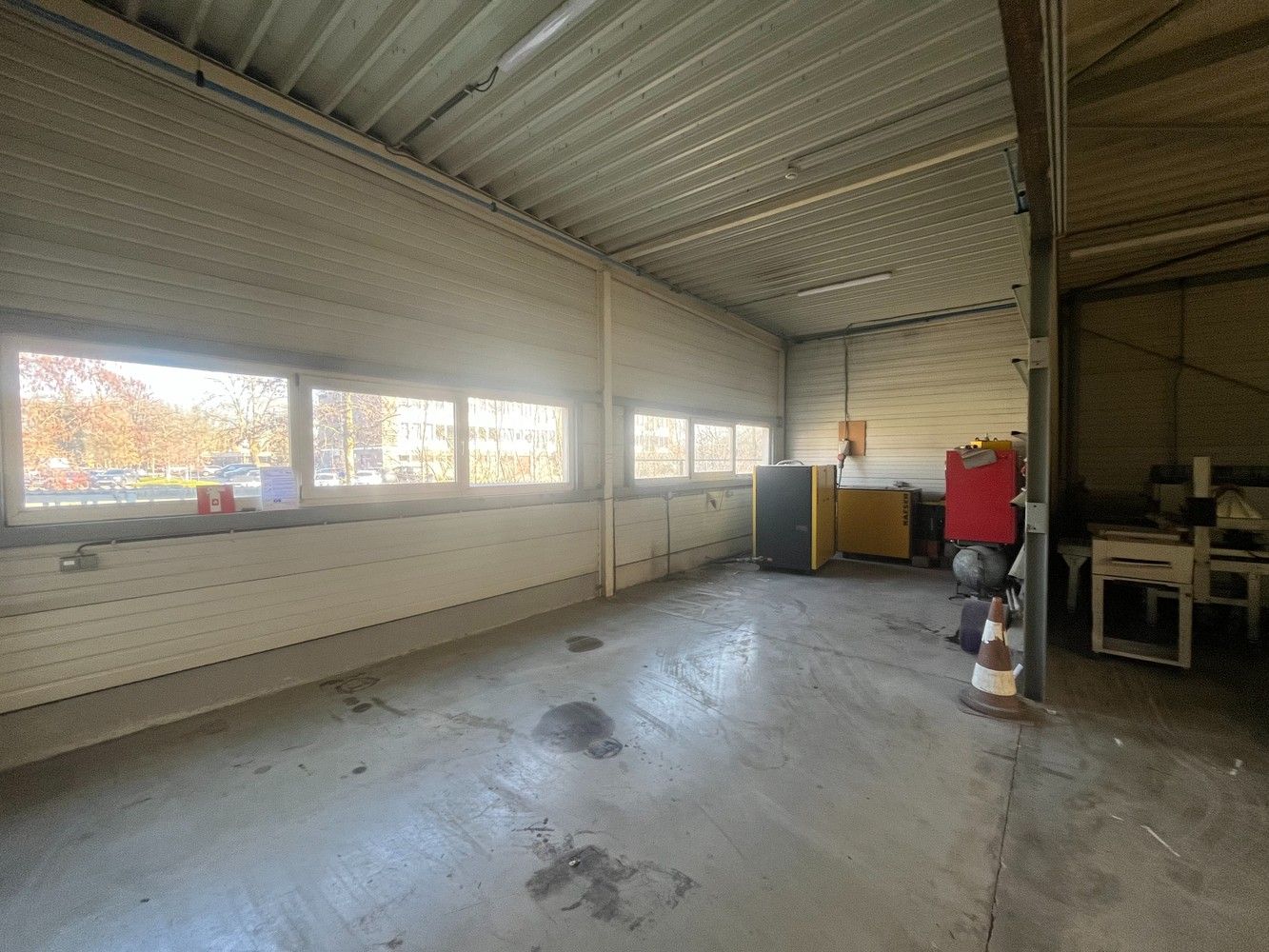 Bedrijfsgebouw met woonst op 60a01ca foto 25