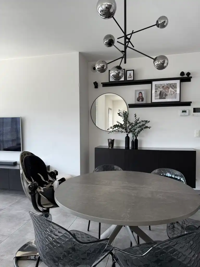 Tweeslaapkamerappartement op toplocatie met parkeerplaatsen foto 7