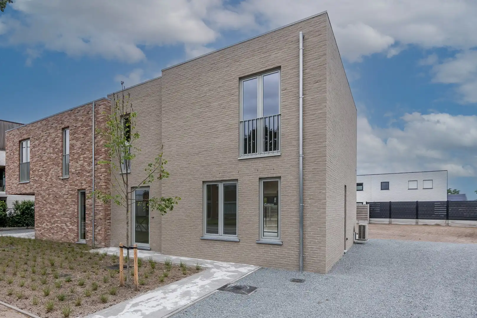 Gunstig gelegen nieuwbouwwoning vlakbij het centrum van Mol-Sluis foto 24