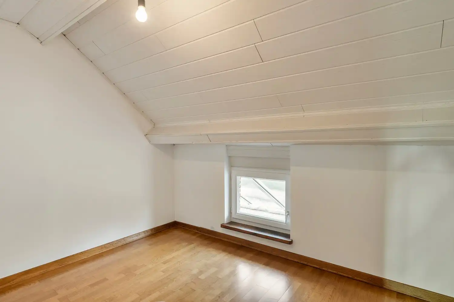 Ruime woning | 6 slpks | grote tuin foto 22