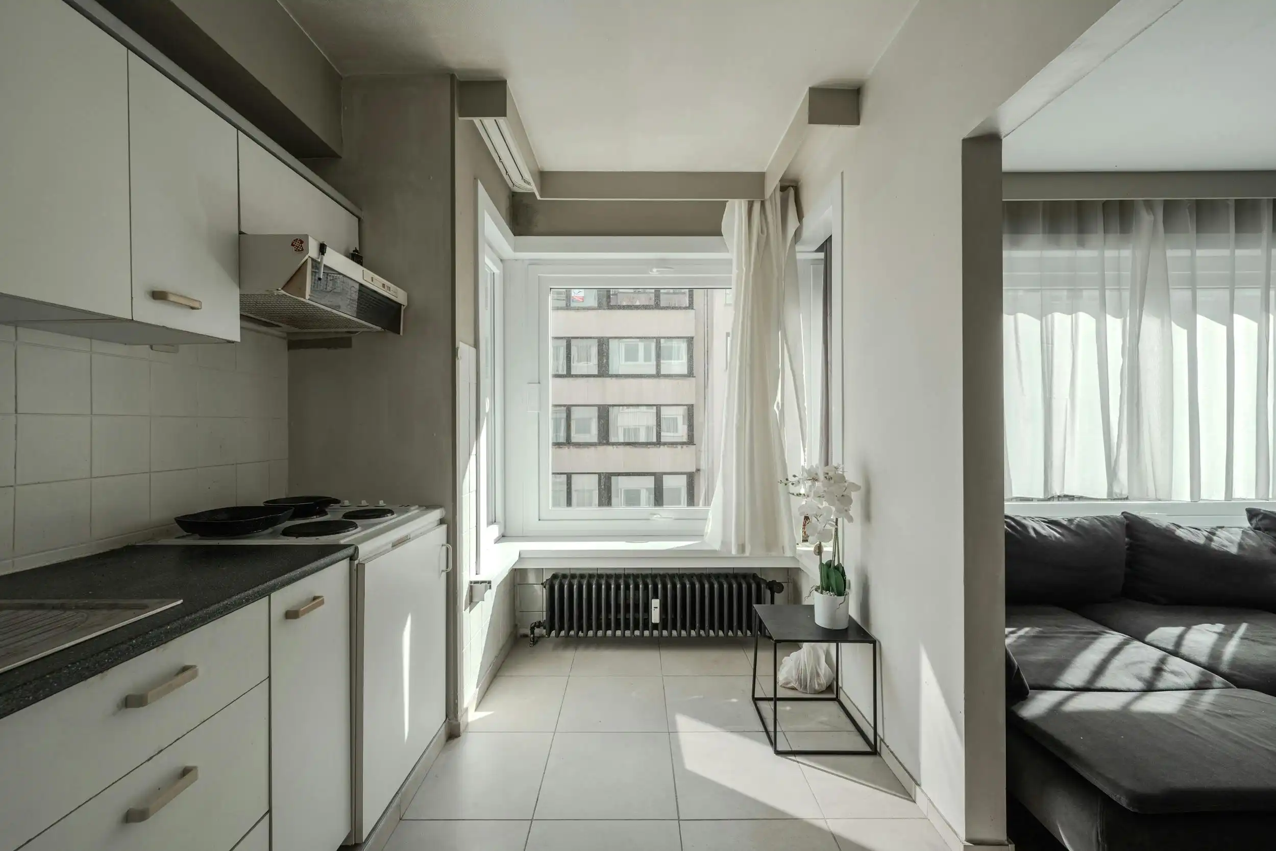 Ruim één-slaapkamerappartement te centrum Oostende foto 6