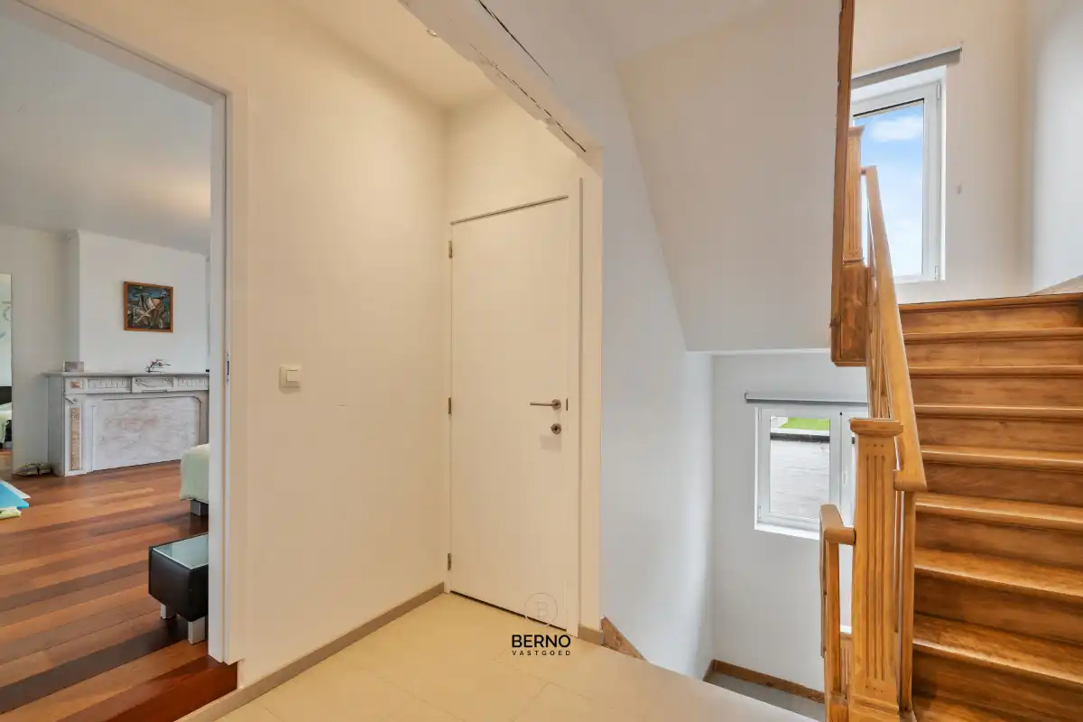 Authentiek herenhuis met moderne luxe en zonnige tuin – Wieze. foto 14