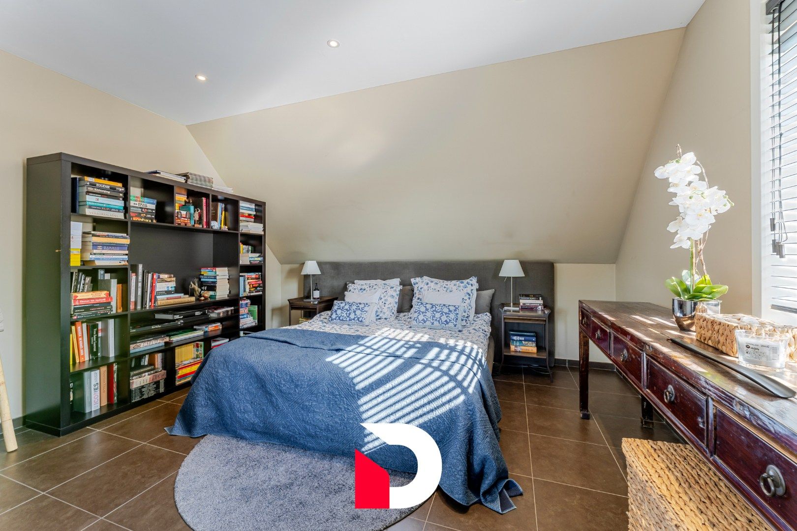 Charmante halfopen en instapklare woning in centrum Moerkerke foto 13