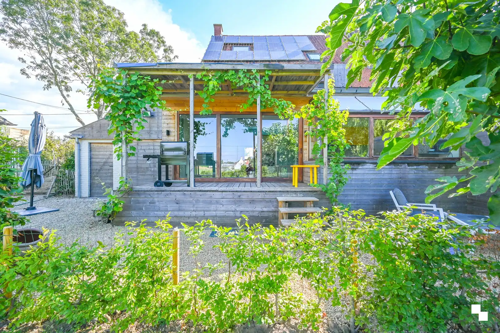 Gerenoveerde energiezuinige halfopen bebouwing foto 25