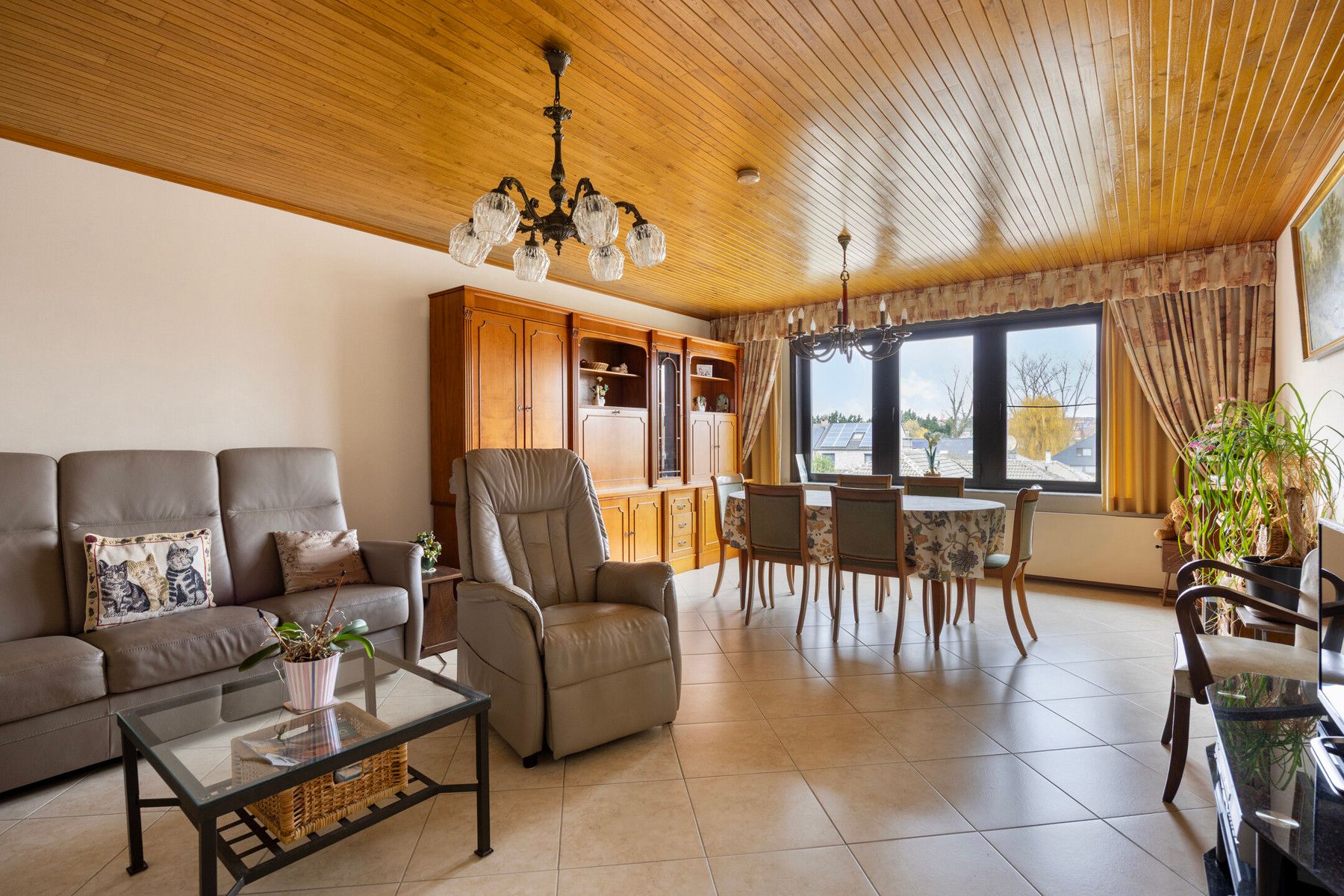 Appartement (2e verdieping) met 2 slaapkamers en garage foto 6