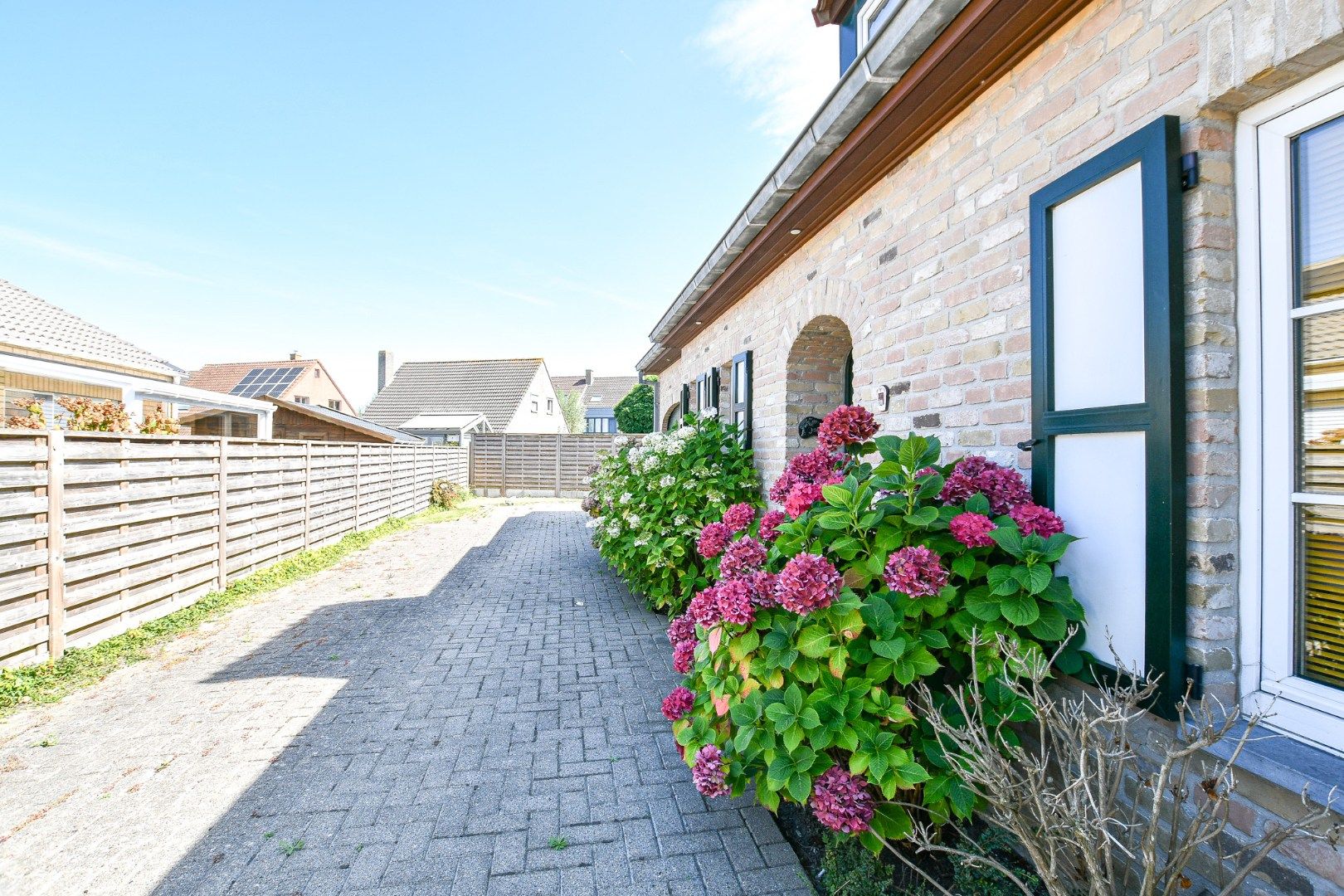 Instapklare villa op een toplocatie in De Haan foto 4