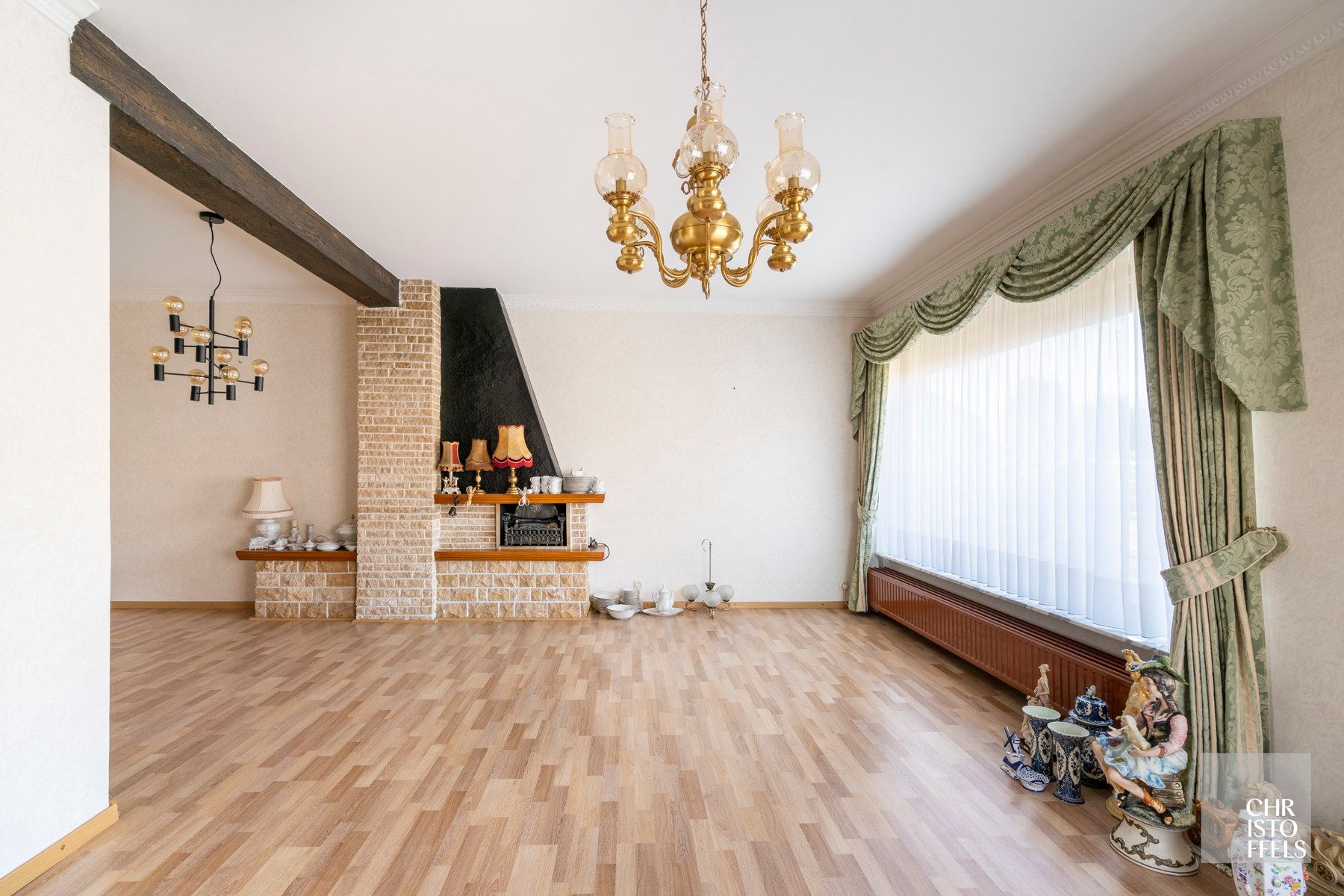 Te renoveren woning (152m²) in een rustige woonomgeving te Lanaken! foto 6