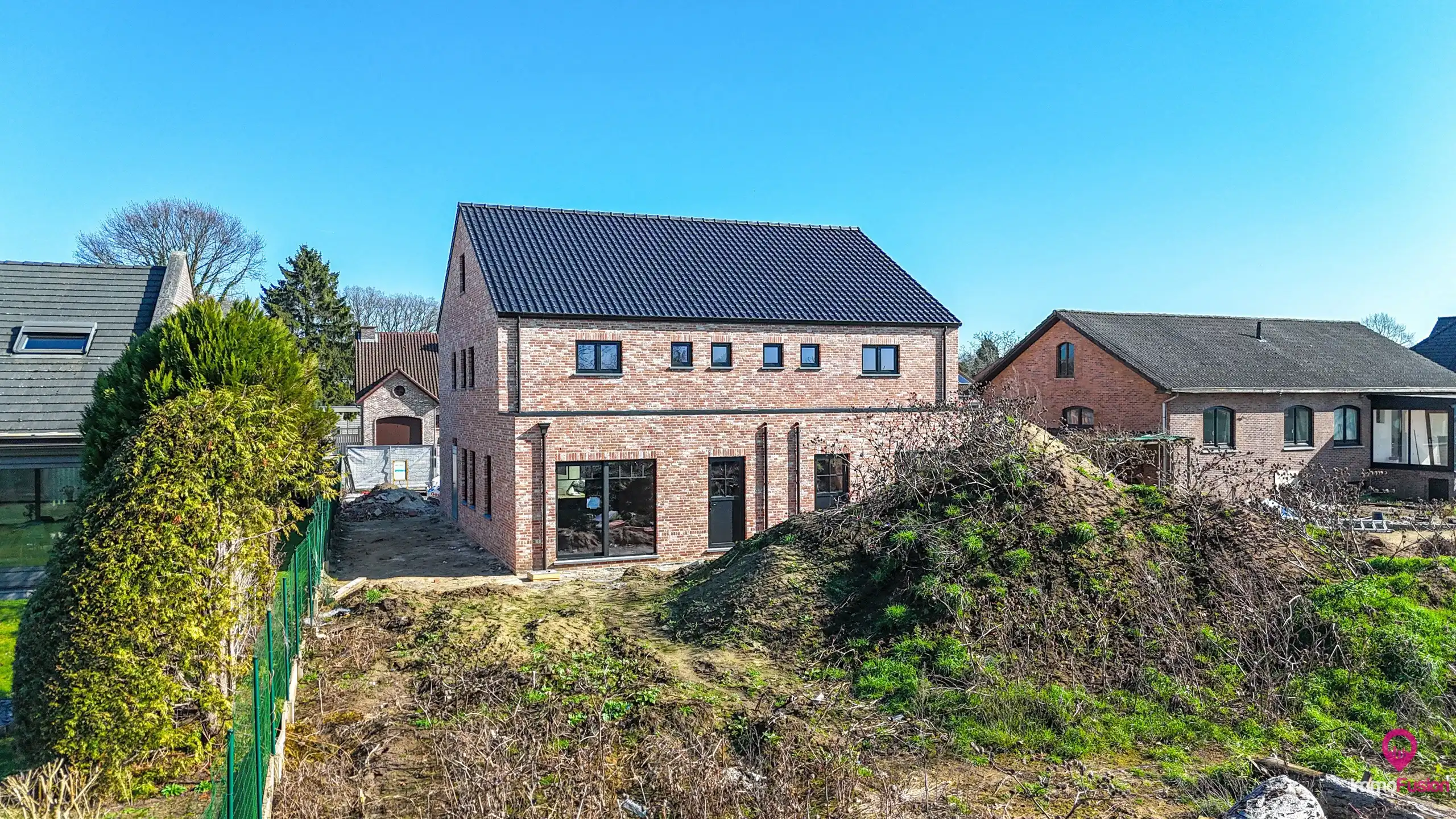 Tijdloze nieuwbouwwoning met 4 slpks + uitzicht op het groen! foto 15