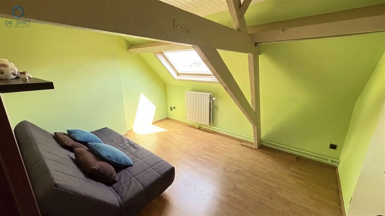 Instapklare woning met 3 slaapkamers, prachtige tuin, 2 garages en tal van mogelijkheden in Lierde foto 31