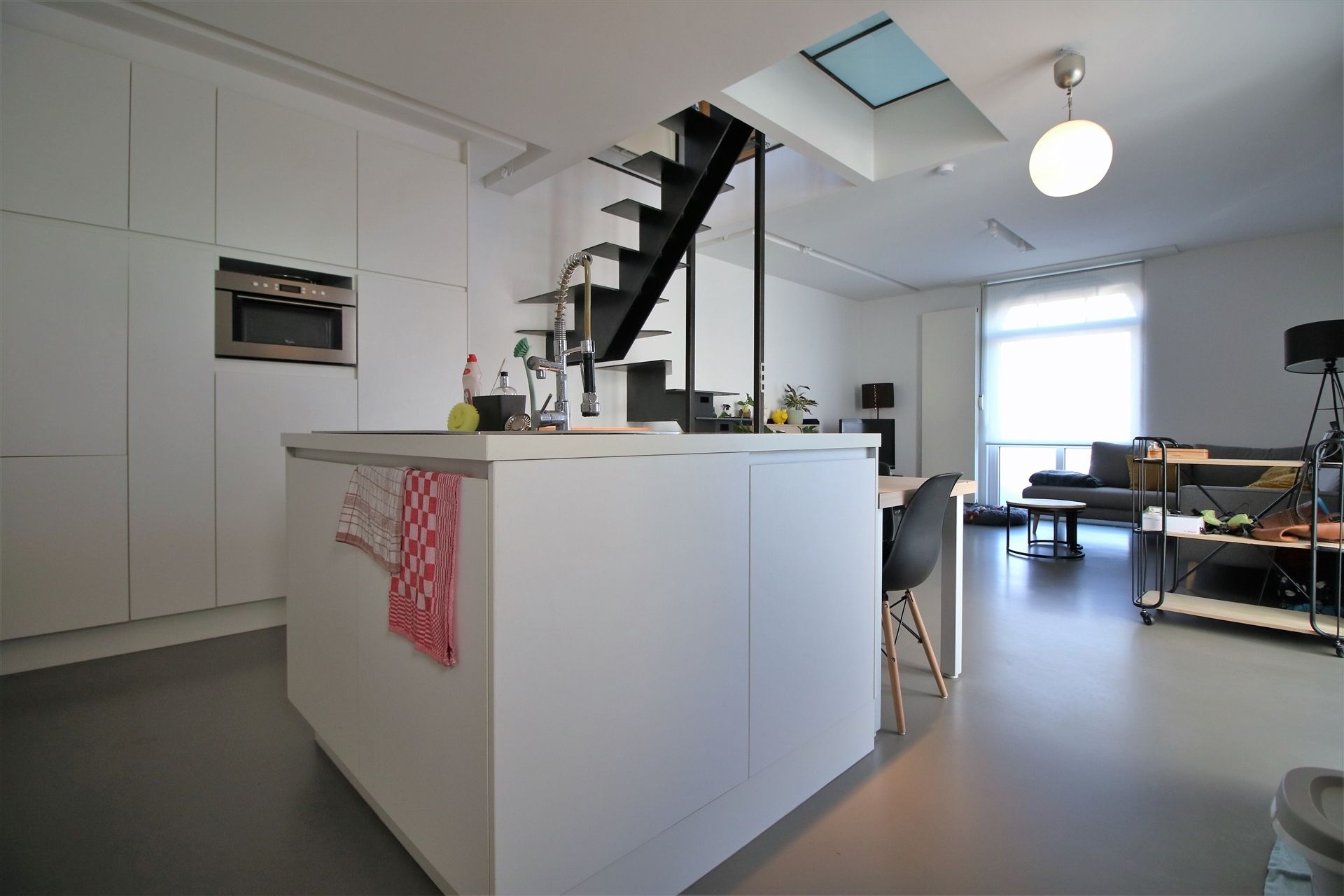 Gezellig appartement op gelijkvl en 1ste verd foto 8