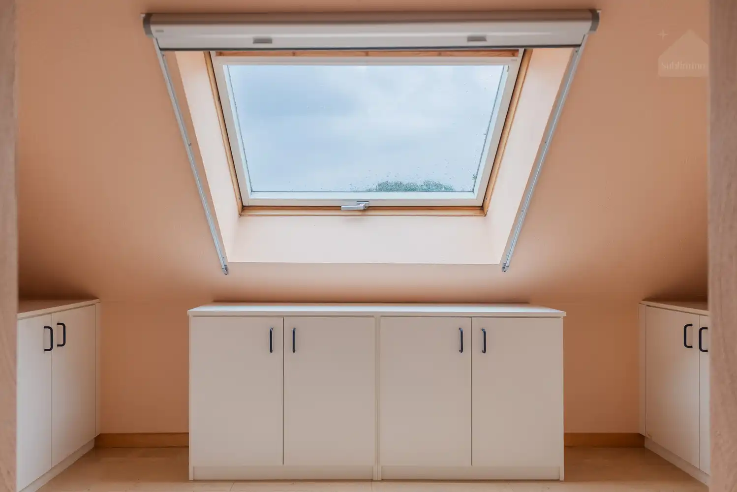 Vrijstaande gezinswoning met 4 slaapkamers op ruim 20 are grond foto 15