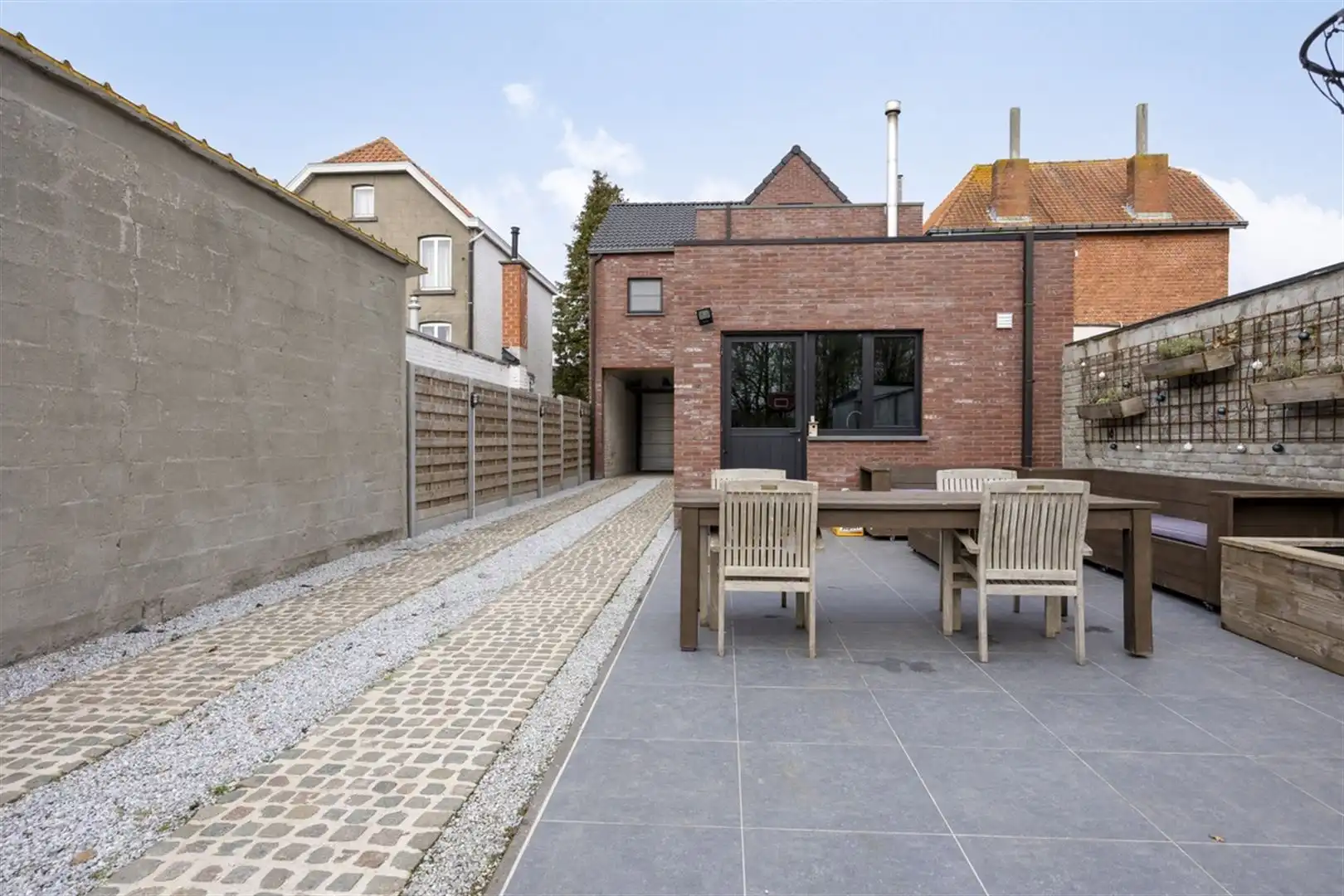 uitzonderlijke eigendom met garage en grote tuin (2287 m²) foto 27