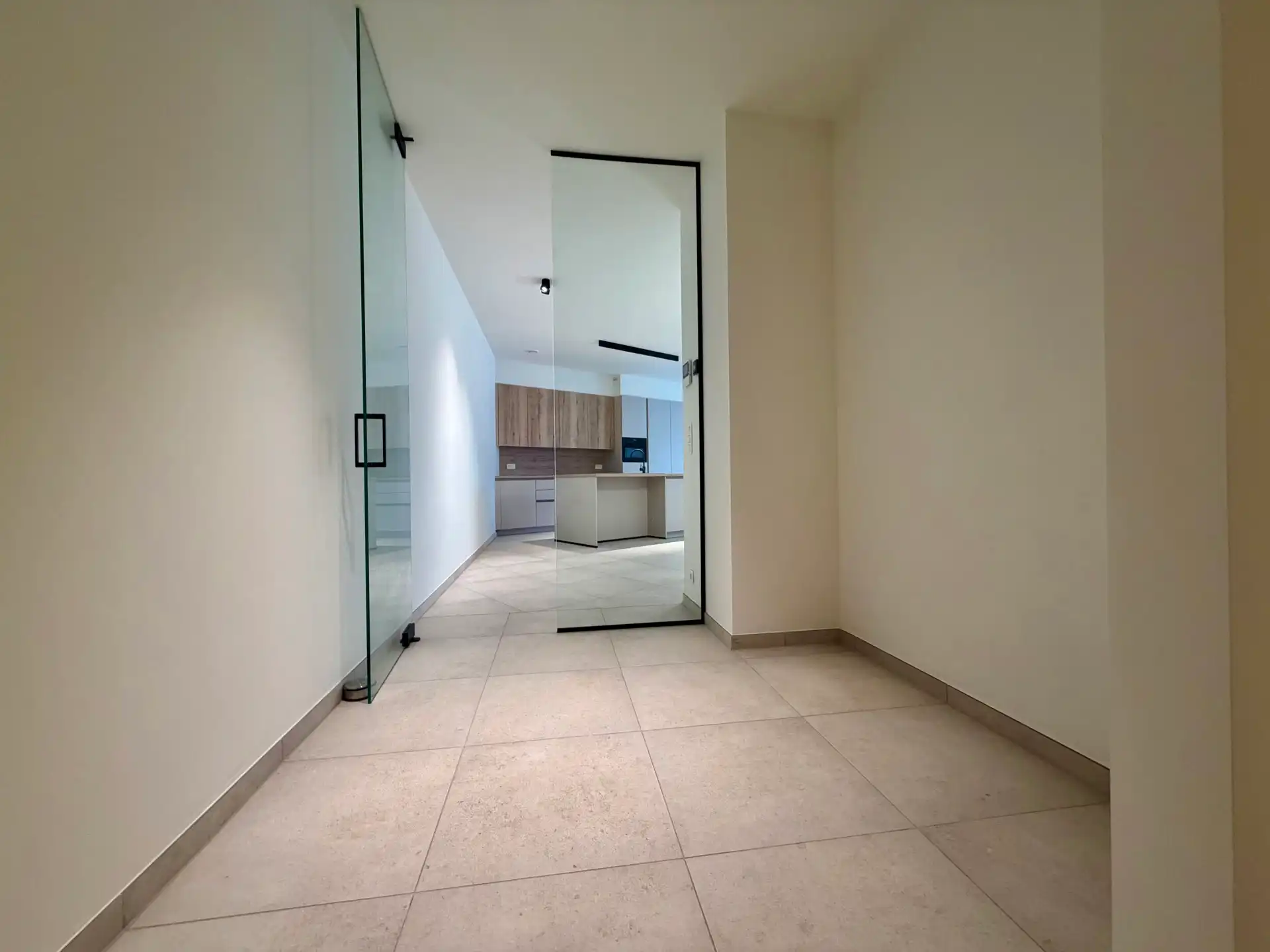Gelijkvloers BEN-appartement met 3 slaapkamers en parking foto 6