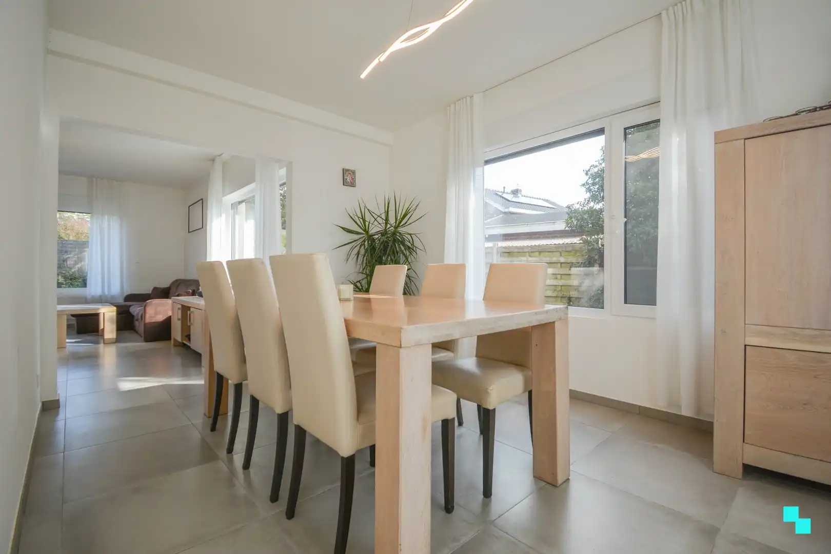 Instapklare woning op kindvriendelijke ligging te Hooglede foto 4