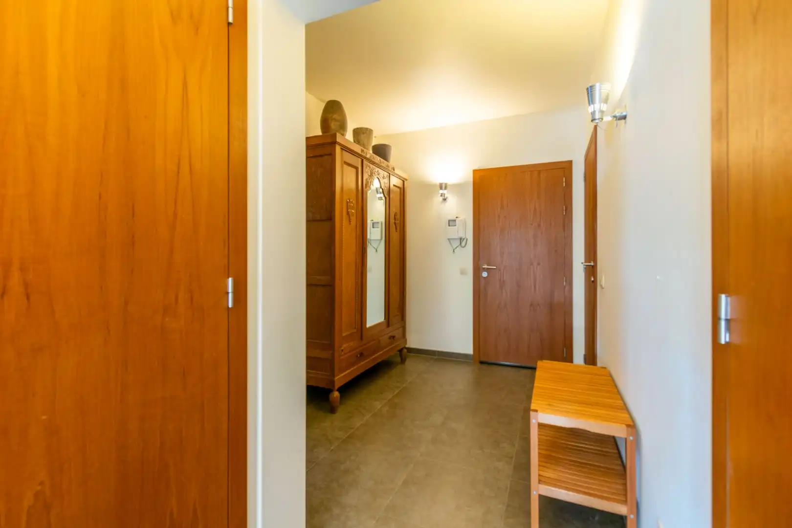 INSTAPKLAAR APP MET 2 SLAAPKAMERS, TERRAS & GARAGE! foto 20