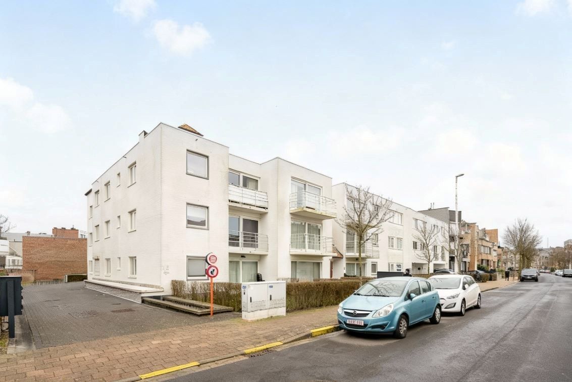 Dubbele, inpandige parkeerplaats – uiterst centraal gelegen foto 10