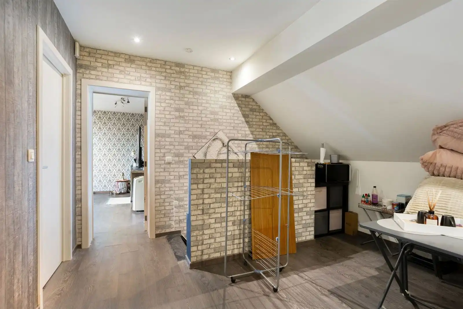 Appartement met handelspand  foto 19