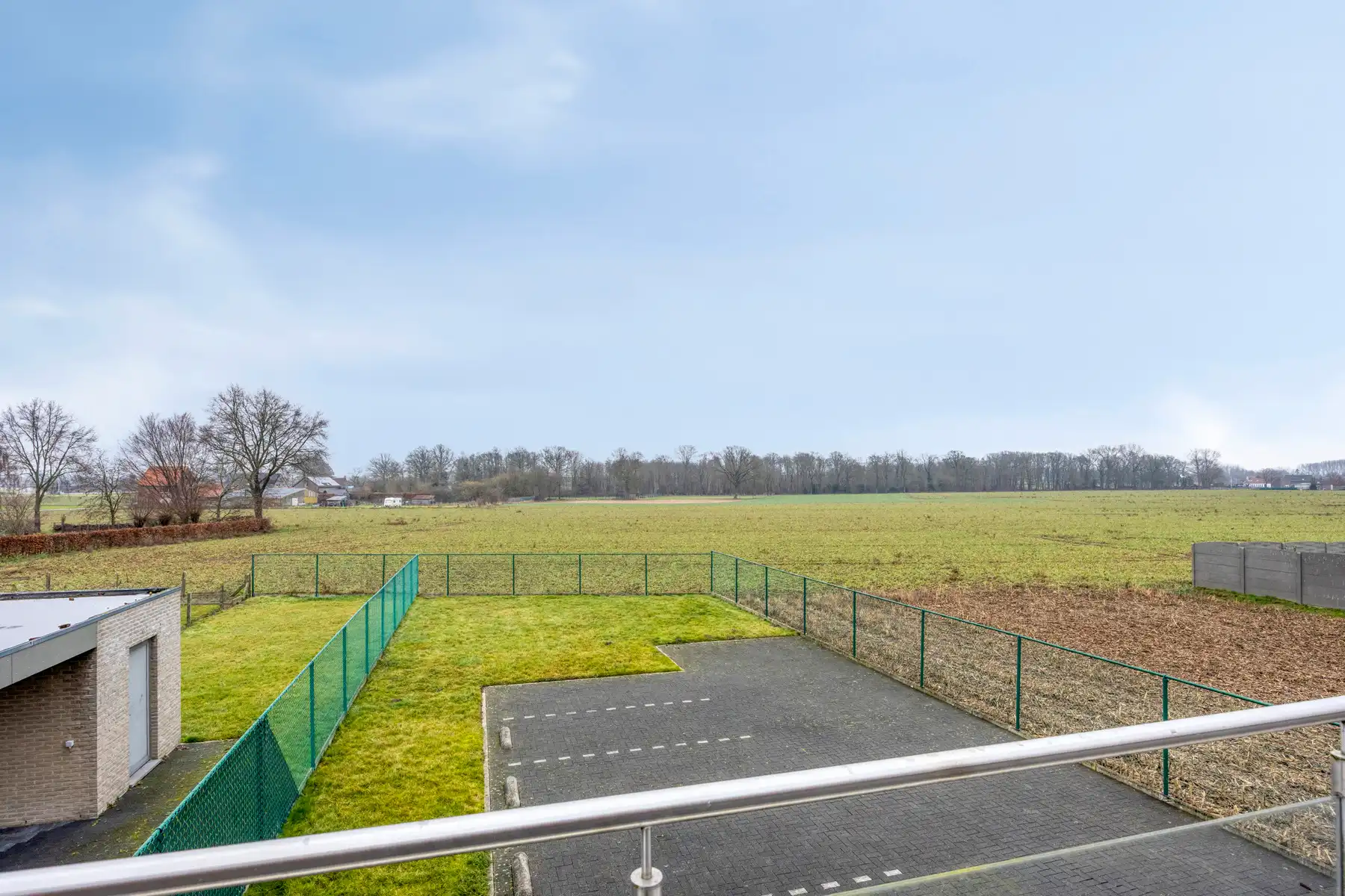 Duplex appartement nabij centrum Dilsen foto 16