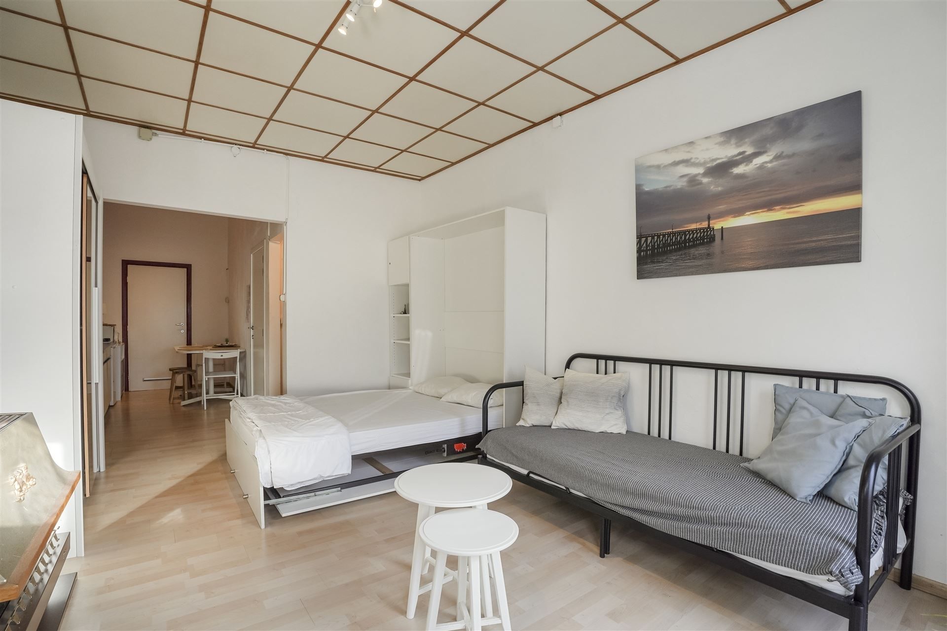 INSTAPKLAAR / VLAKBIJ ZEEDIJK  foto 2