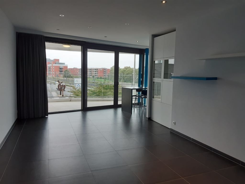 Zeer mooi hoekappartement met 2 slaapkamers foto 7