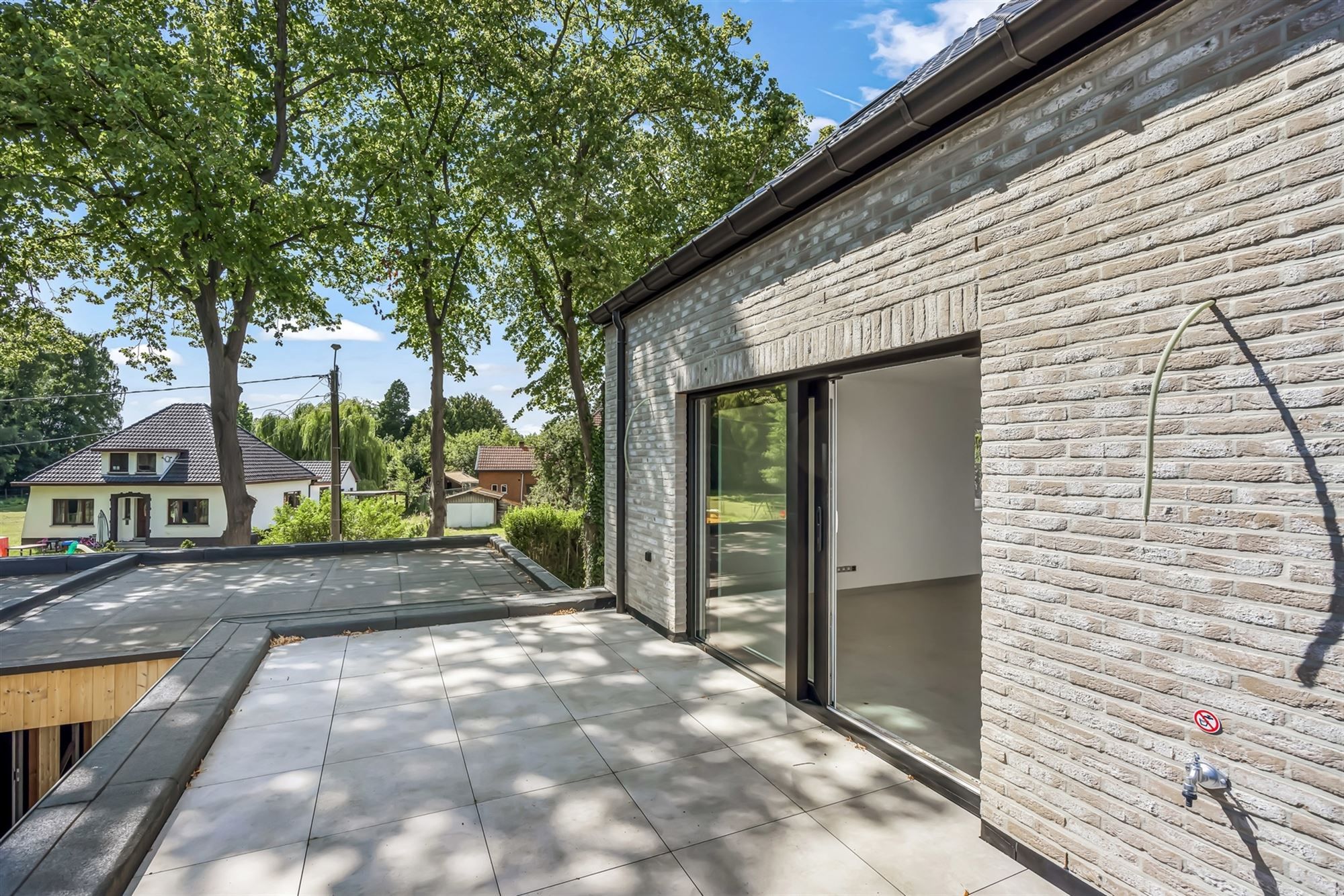 NIEUWBOUW DUPLEXAPPARTEMENT (165M²) MET 2 SLAAPKAMERS EN RUIM TERRAS NABIJ BERINGEN CENTRUM foto 19