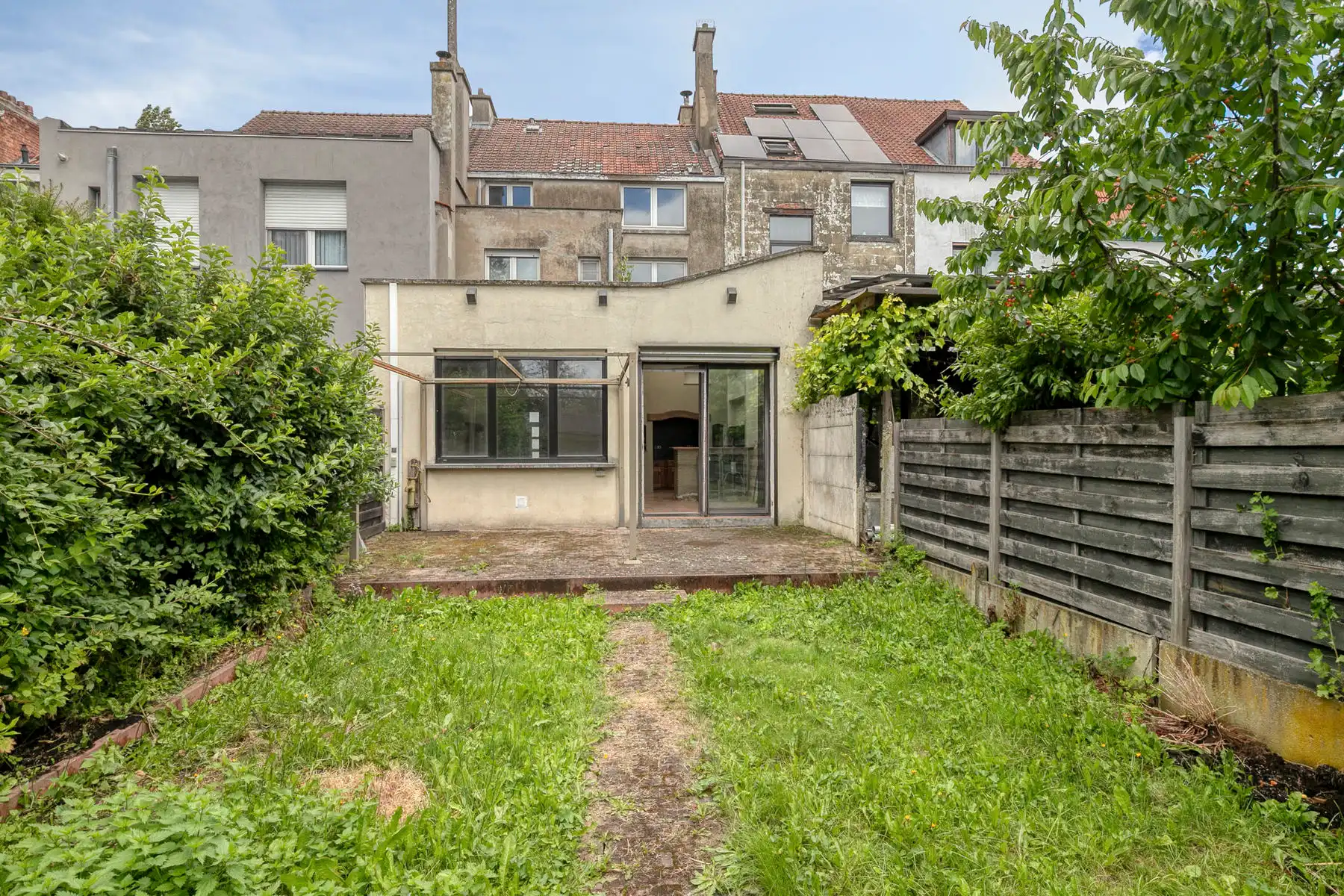 Eengezinswoning met 3 kamers, inrichtbare zolder en tuin foto 25