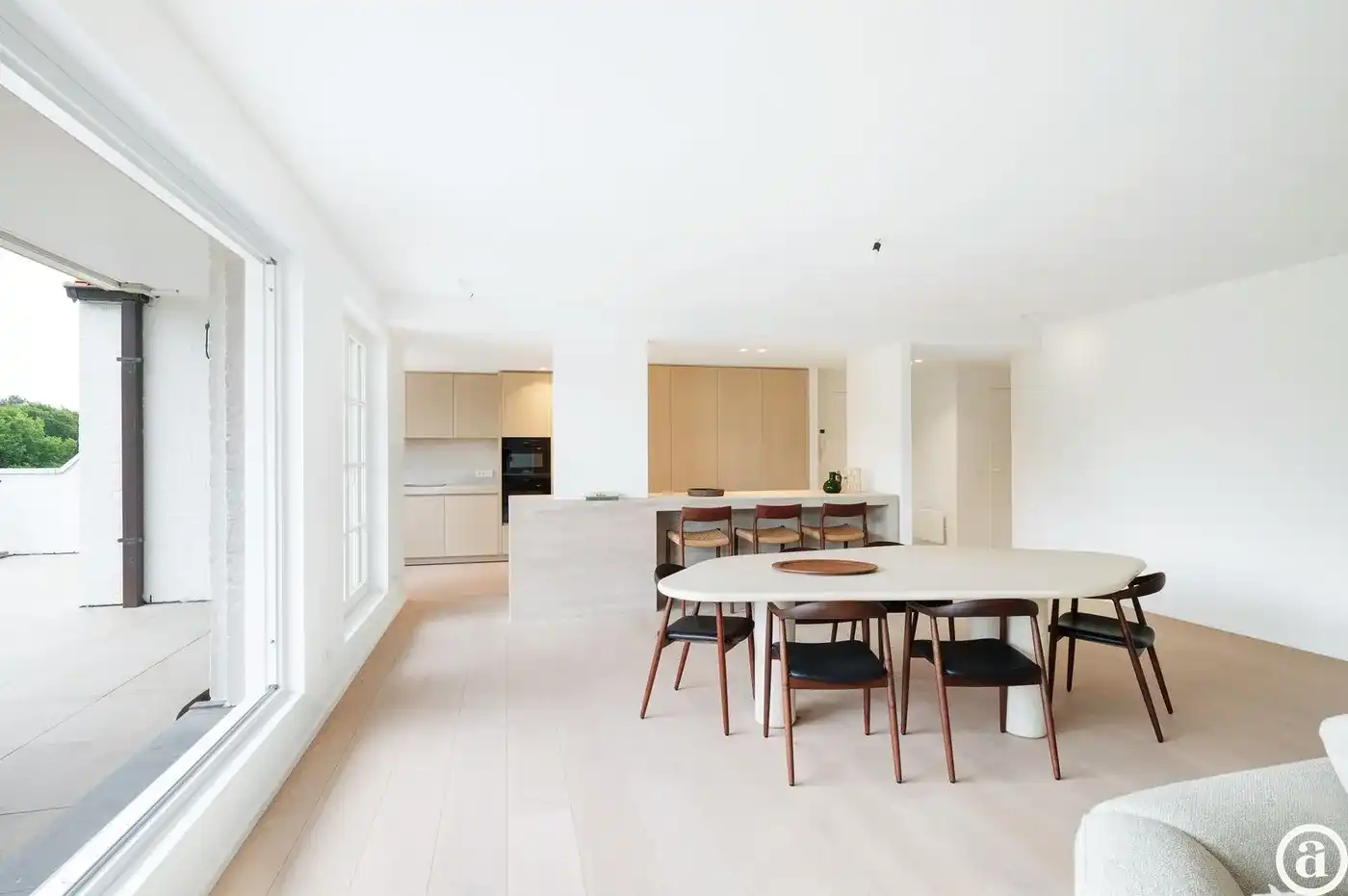 Prachtig gerenoveerd appartement te Zoute Gardens.  foto 6