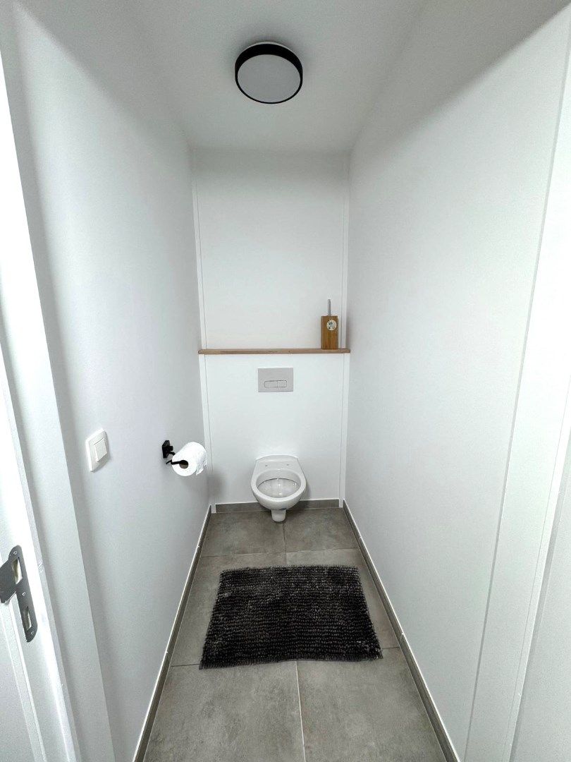 Nieuwbouwappartement met twee slaapkamers, terras en twee autostaanplaatsen foto 12