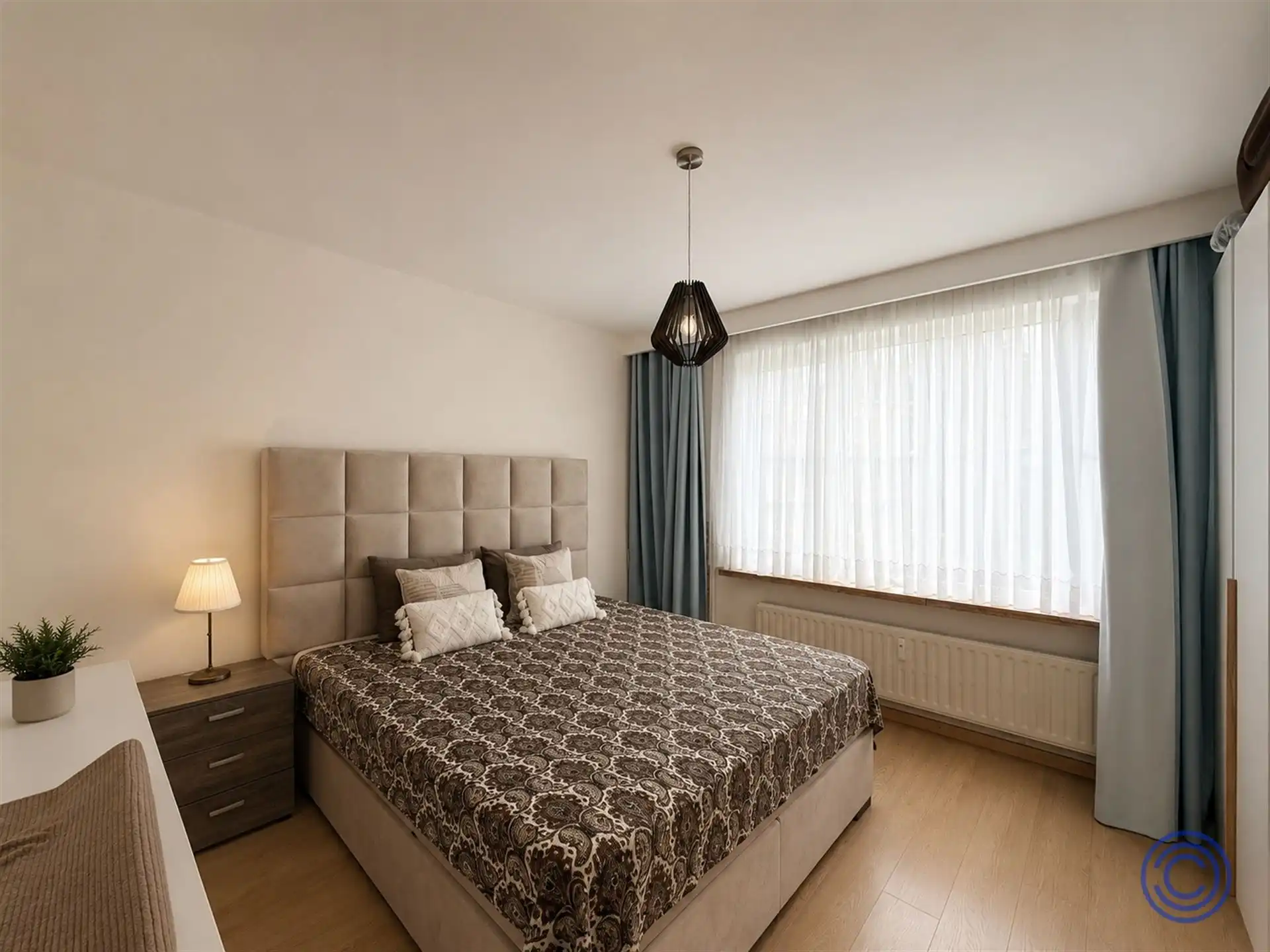 Instapklaar 2-slpk appartement met terras in rustige woonwijk! foto 6