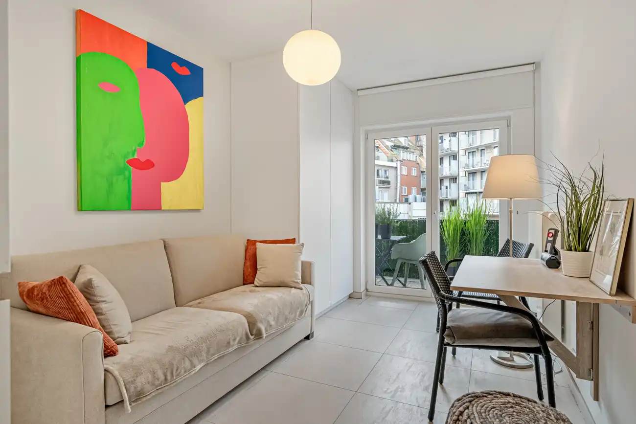 STIJVOL TWEEKAMER APPARTEMENT CENTRUM KNOKKE . foto 6