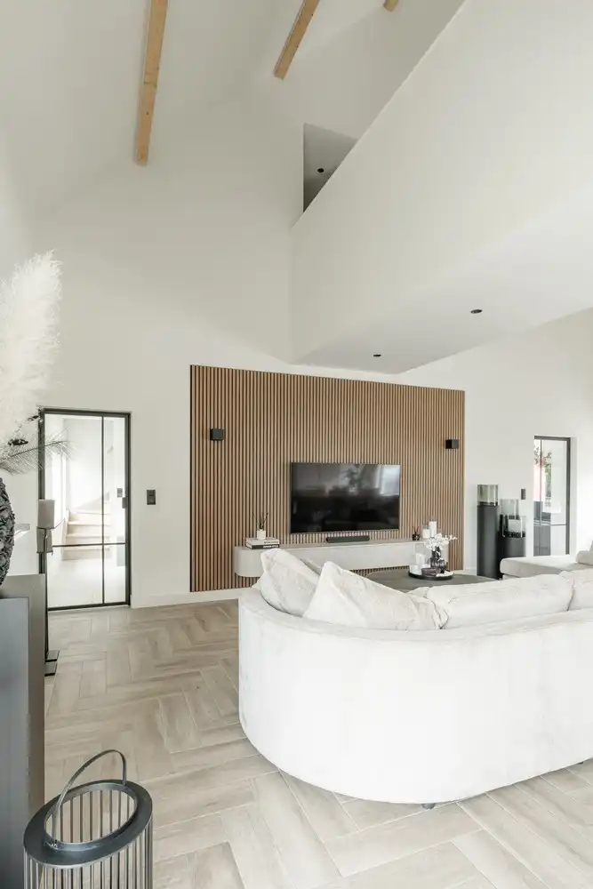 Prachtige villa te koop in Lommel - 4 slaapkamers, 2 badkamers, garage en ruime tuin op 566 m², volledig gerenoveerd in 2025! foto 19