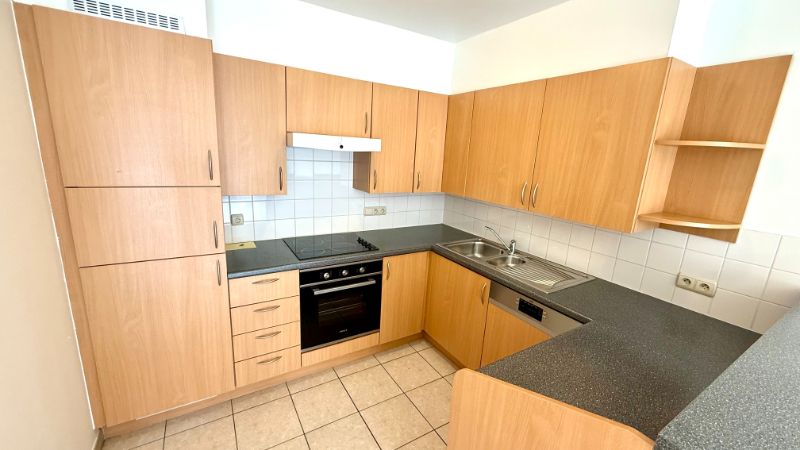 Instapklaar appartement met zicht op het Kaandelpark, op wandelafstand van de Markt foto 6
