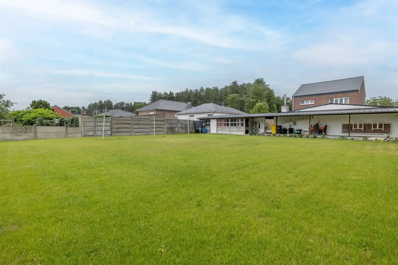 Ruimte, rust, degelijkheid, reeds grondig vernieuwd, label D foto 9