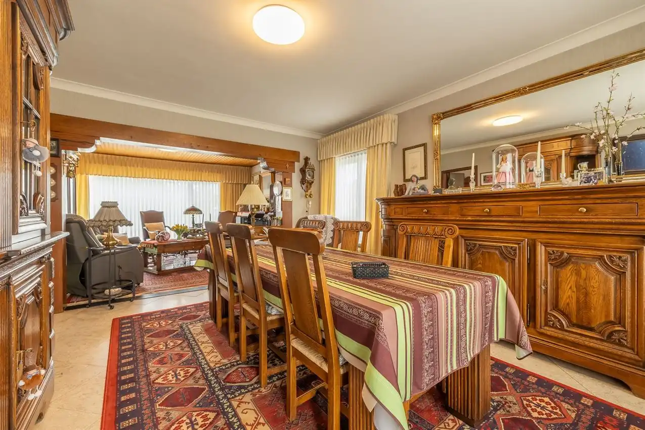 Charmante woning met grote tuin in het landelijke hart van Testelt foto 9