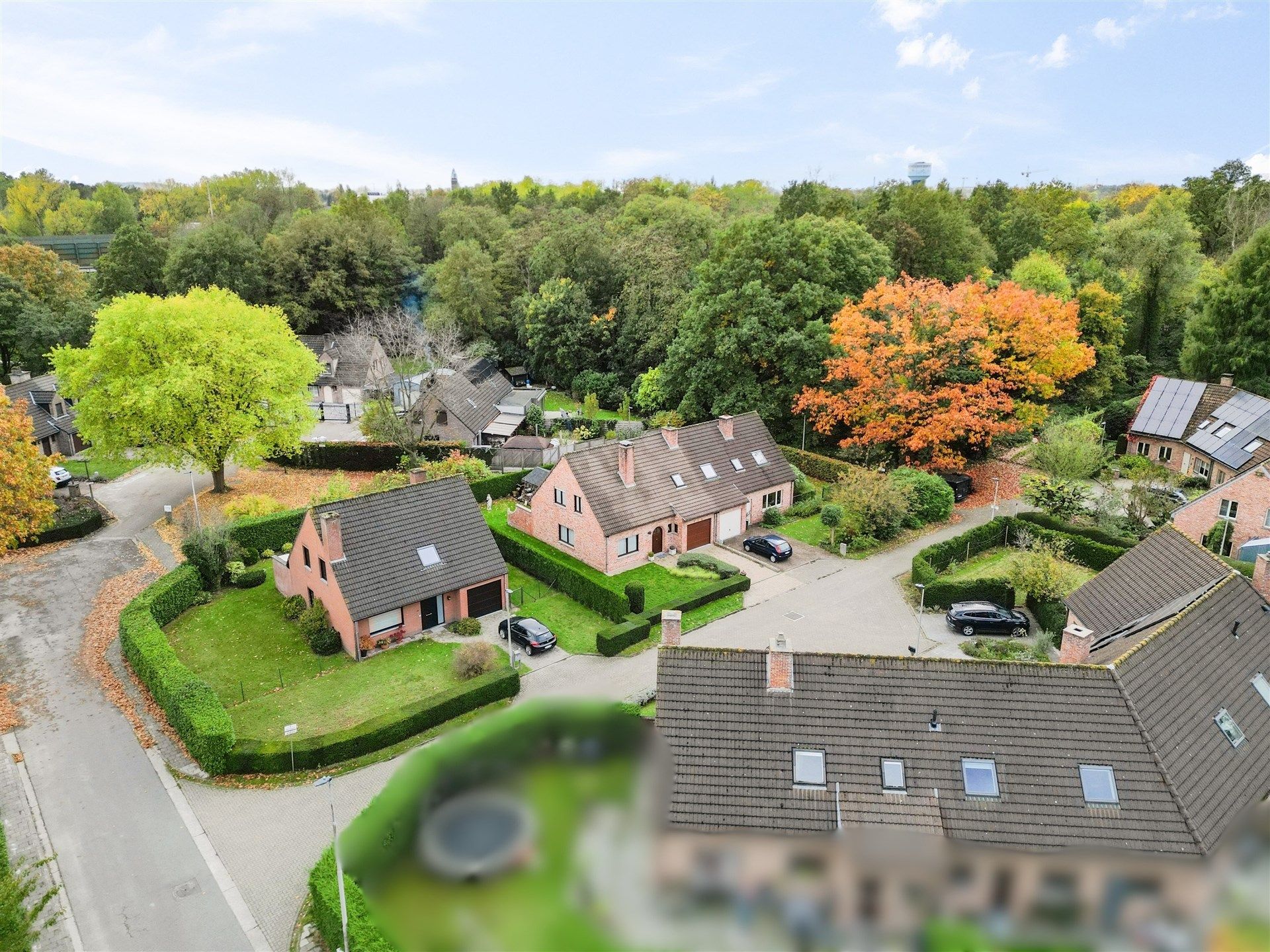 Halfopen bebouwing op zeer centrale ligging. foto 22