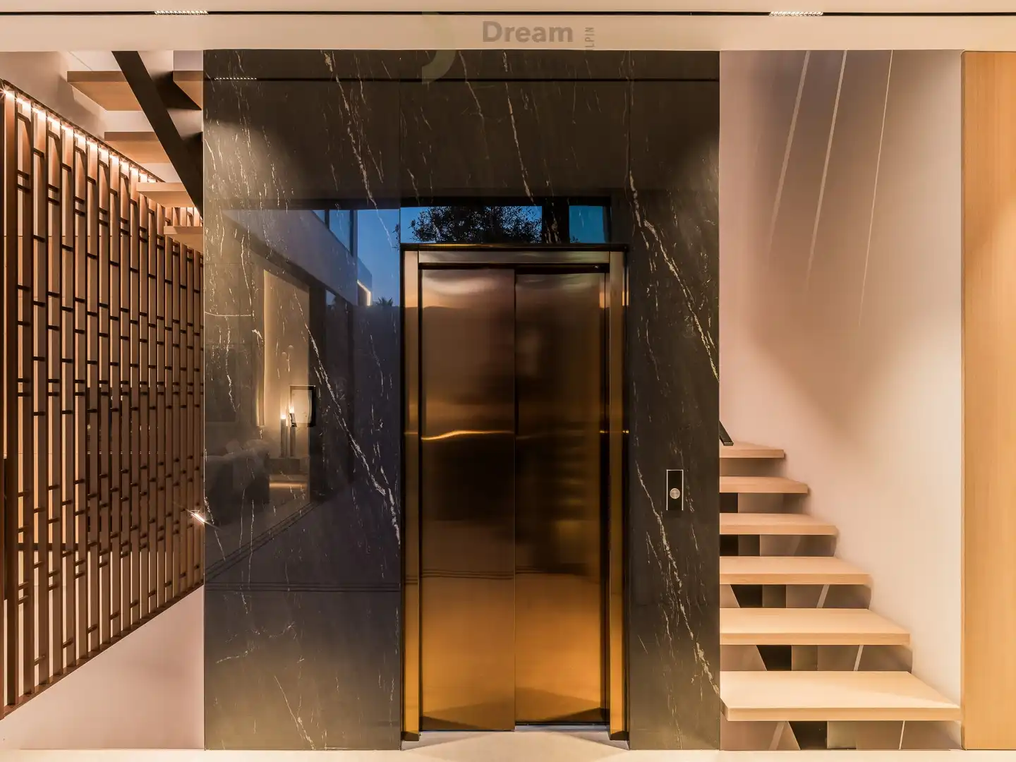 Top notch villa langs de Golden Mile met zicht op zee, Marbella. foto 11