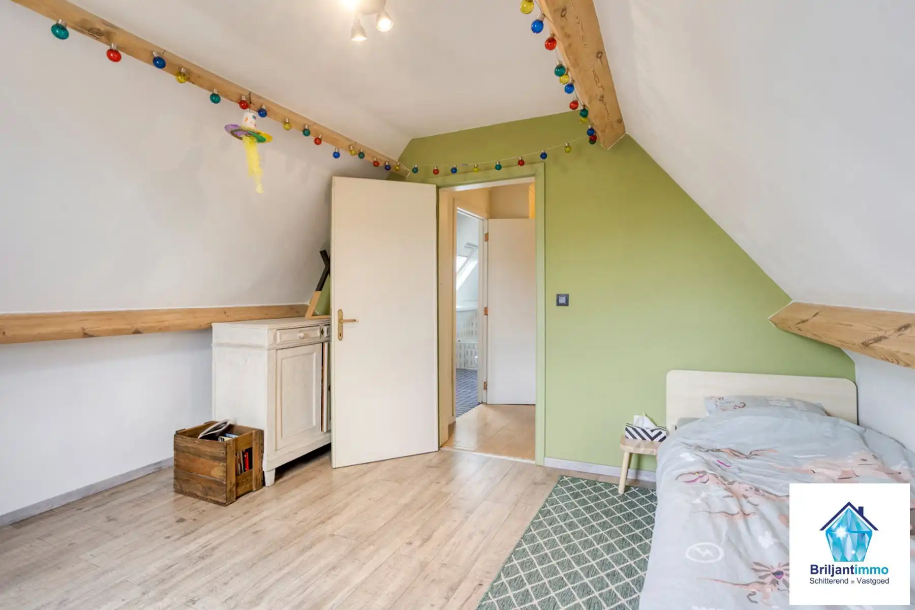 Charmante villa met garage in gezinsvriendelijke buurt foto 16