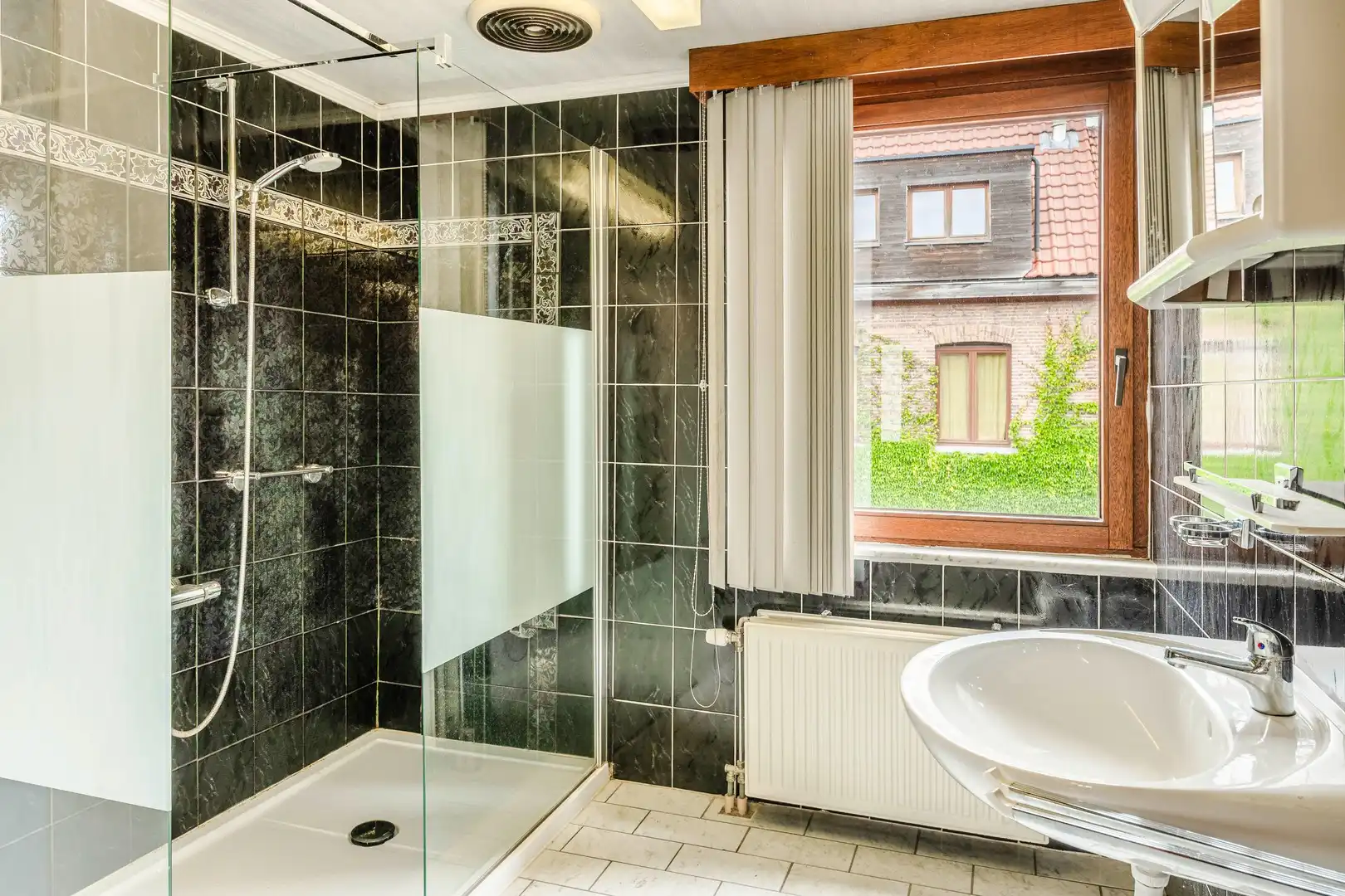 Karaktervolle woning op centrale ligging foto 15