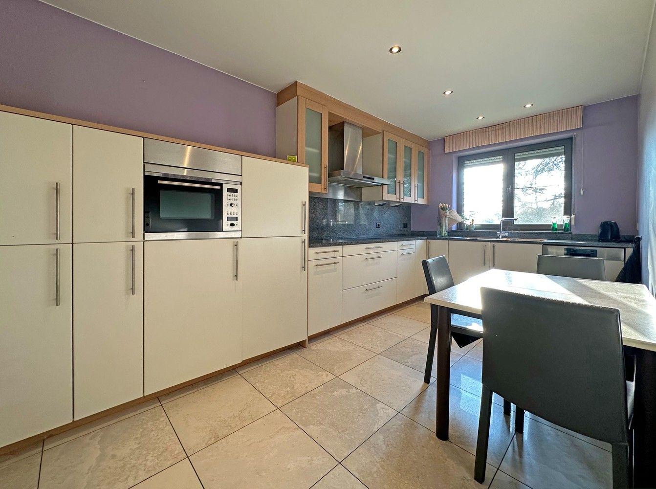 Prachtig ruim appartement met 3 slaapkamers en een gezellig terras in Wommelgem! foto 5