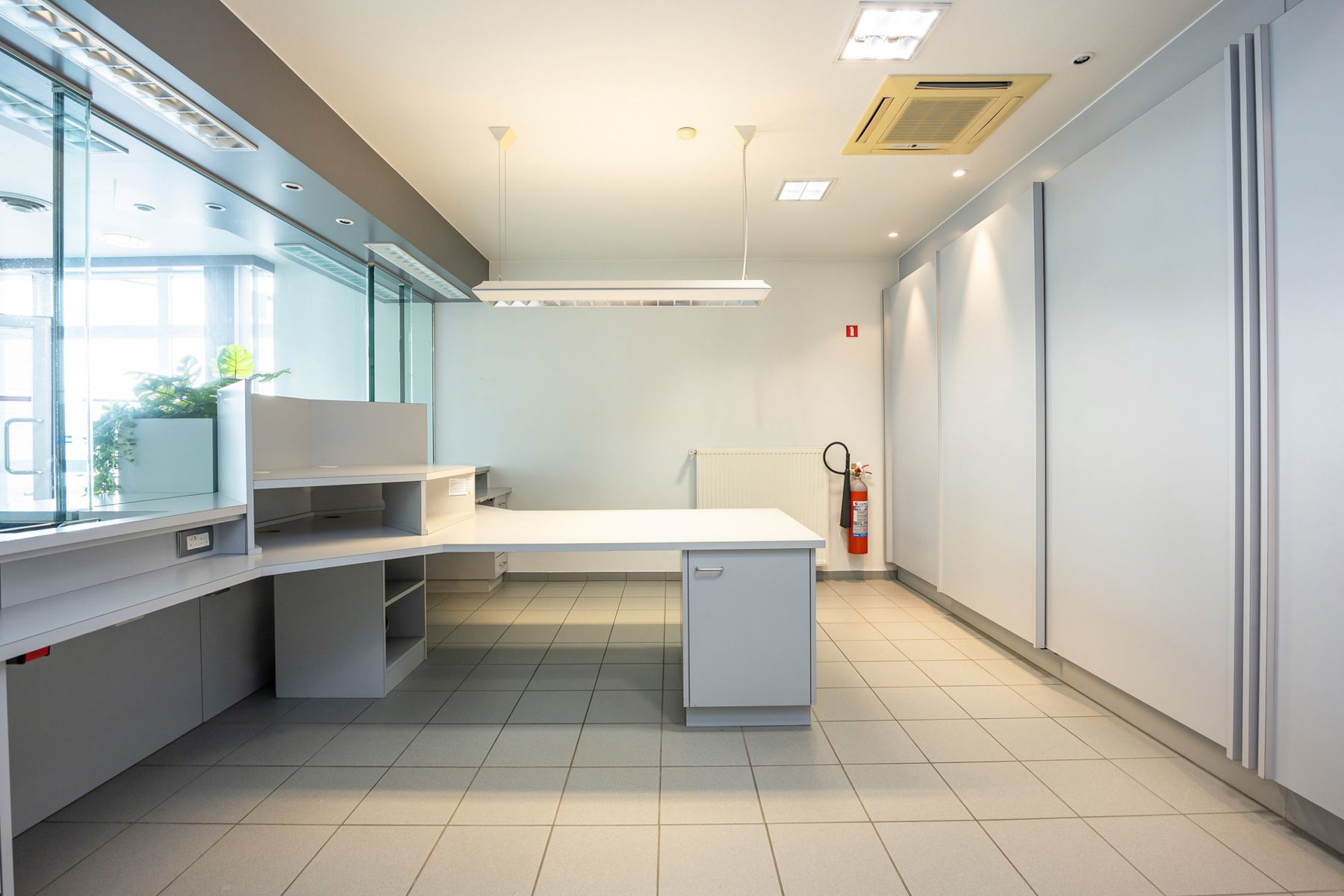 Veelzijdig kantoorgebouw op toplocatie foto 5