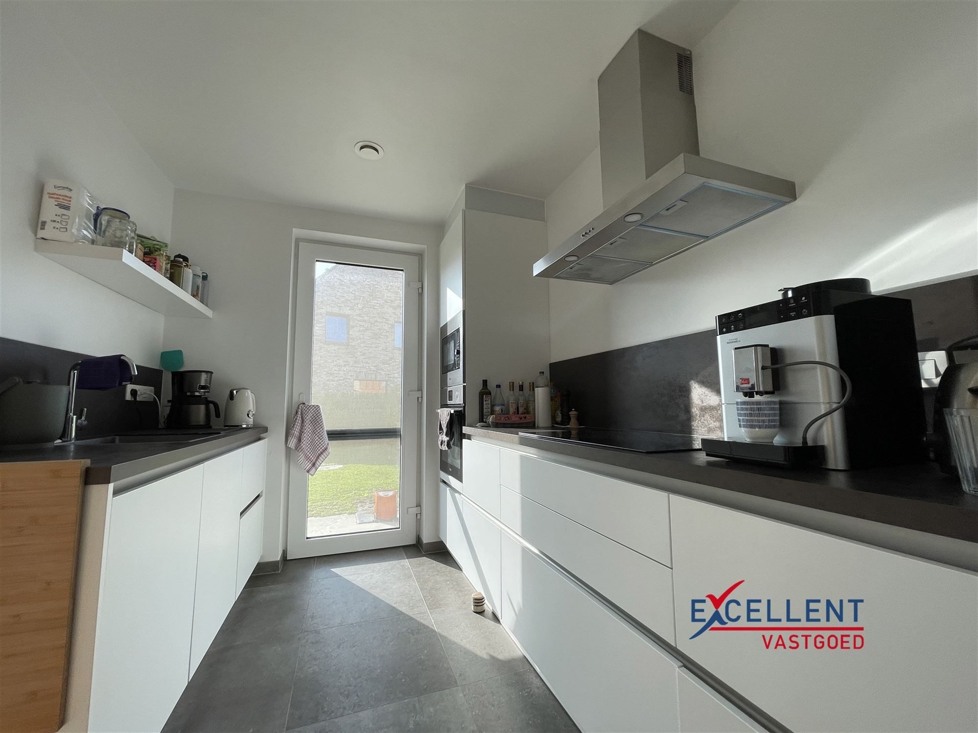 Recente, rustig gelegen nieuwbouwwoning te huur De Pinte! foto 6
