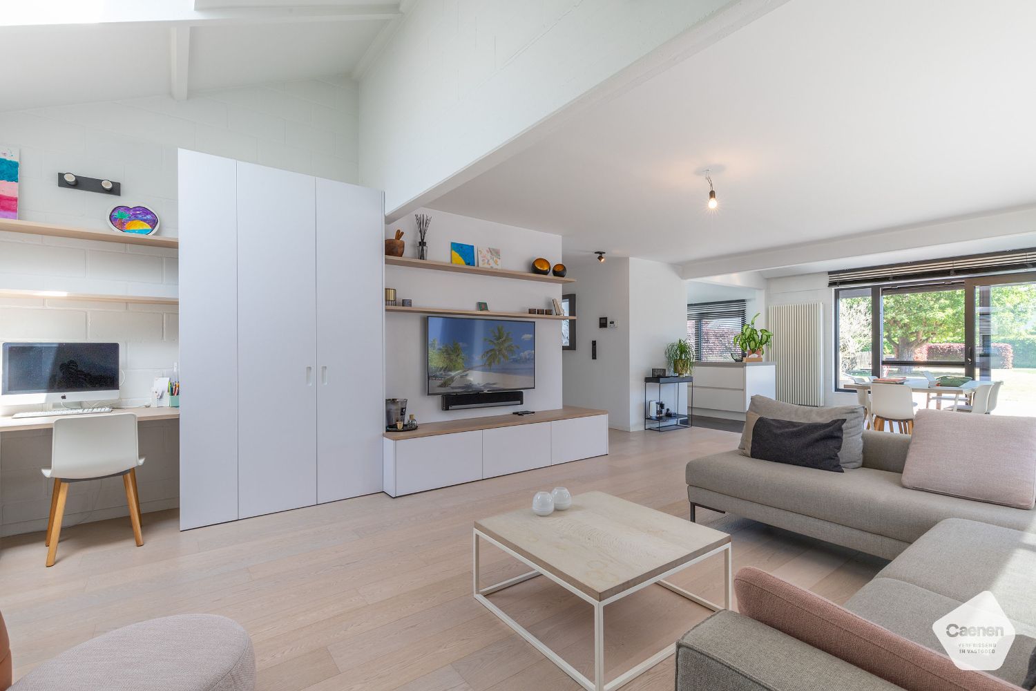 VRIJSTAANDE VILLA met PRAKTIJKRUIMTE, 3 slaapkamers en ONDERHOUDSVRIENDELIJKE TUIN. foto 7