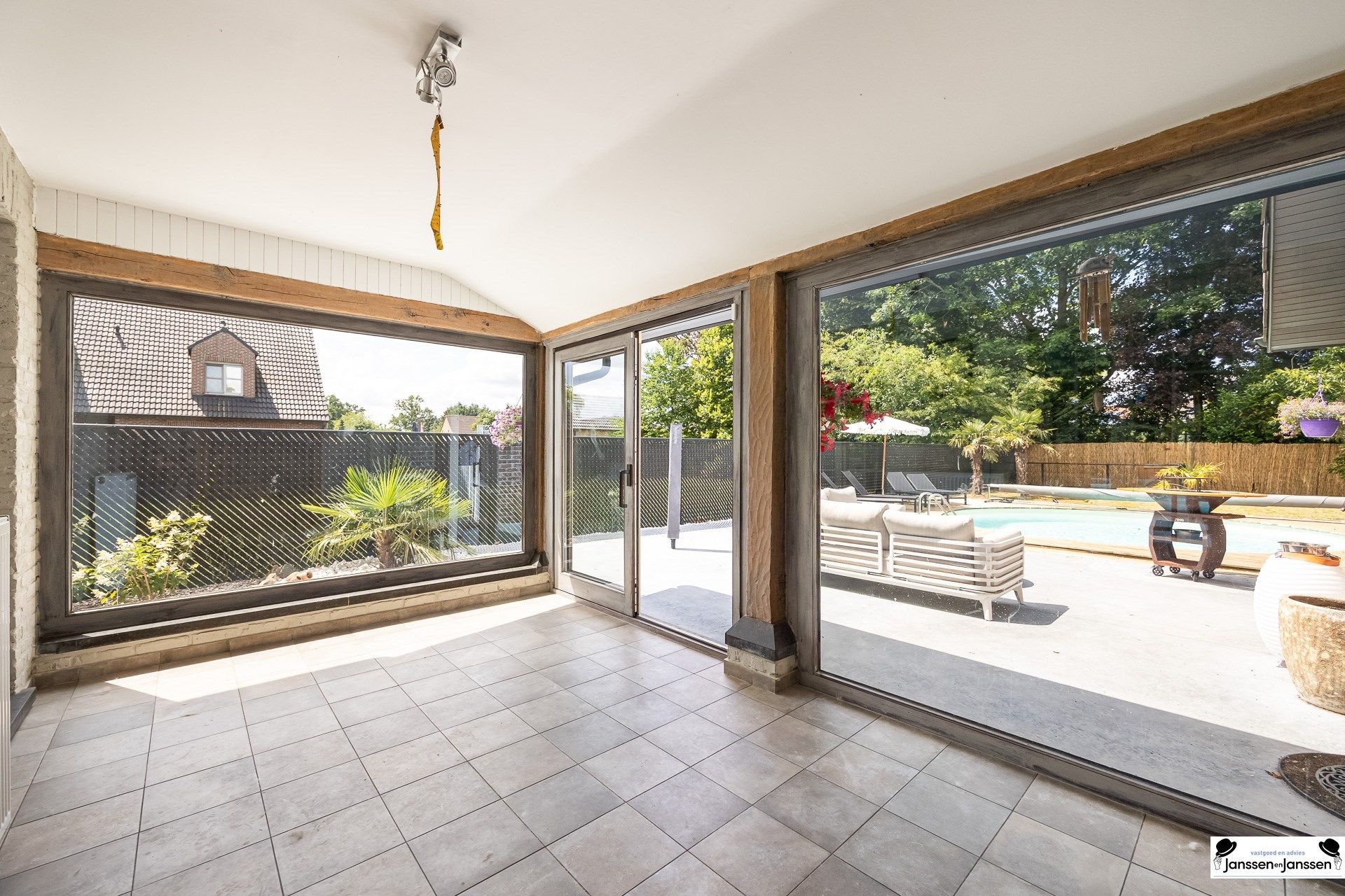 Mooie Provençaalse Villa in Wuustwezel foto 15