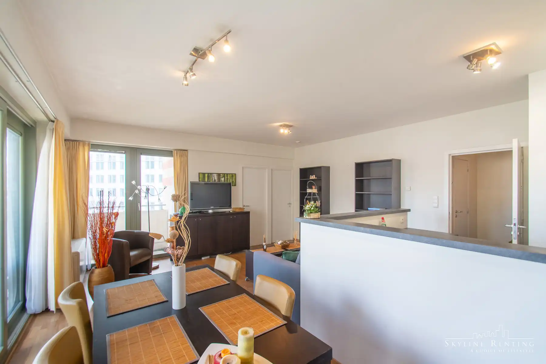 Mooi gemeubeld app. 1k (+bureau) + MOOI TERRAS! (EU area) foto 3